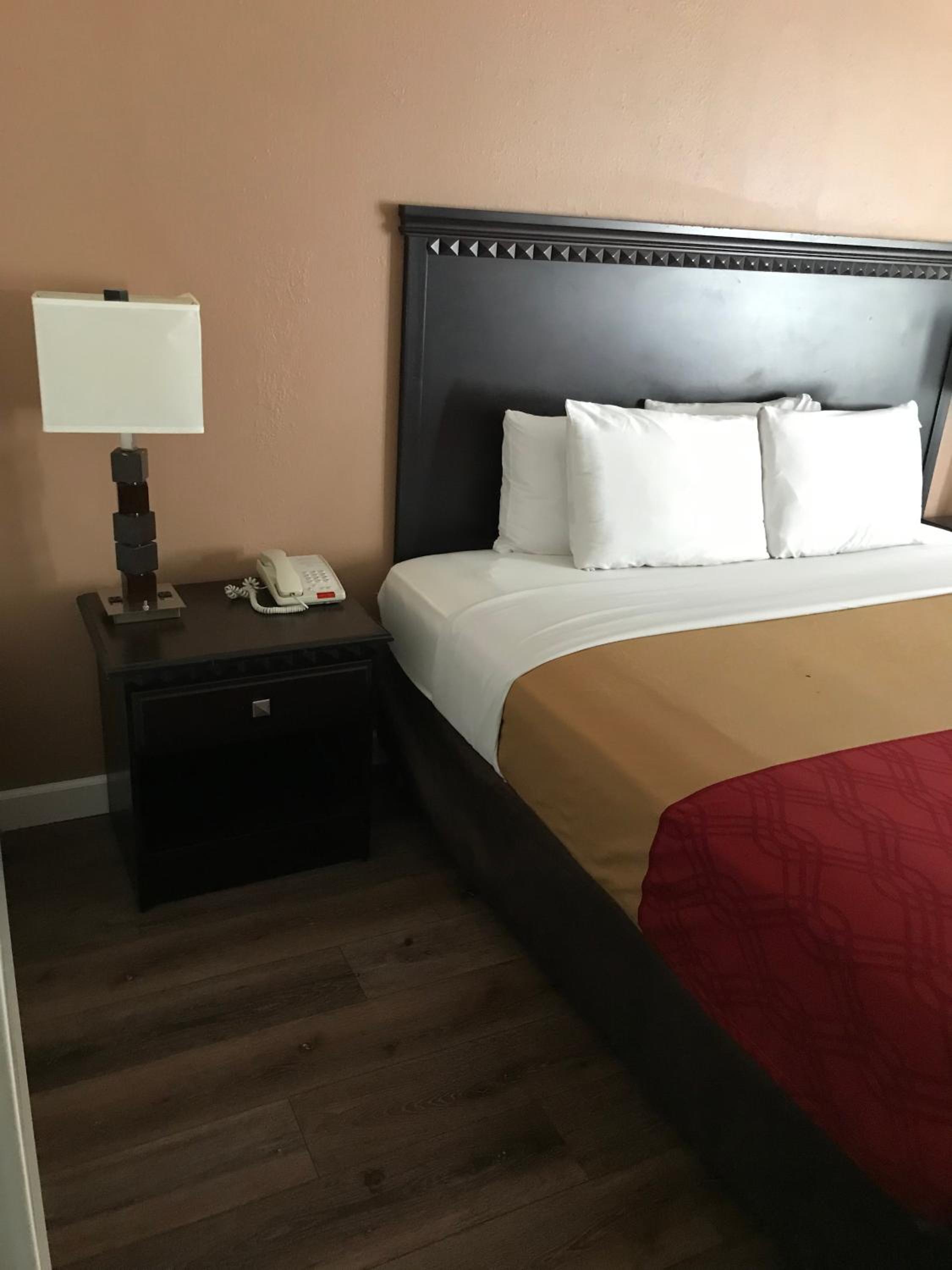 The Best Inn & Suites, Zdjęcie 12