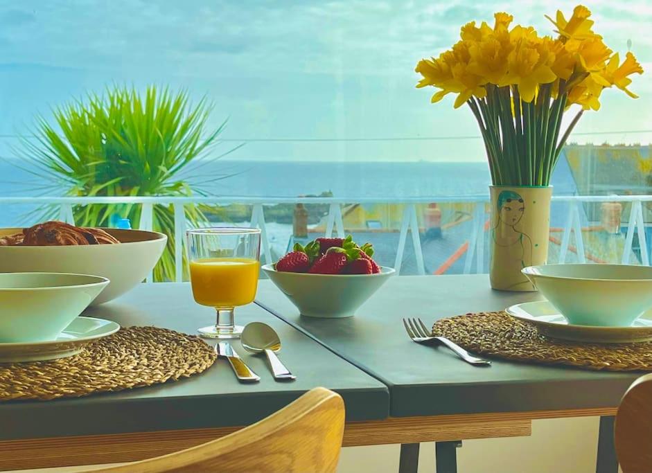 Spacious home with panoramic sea view, free parking EV & large garden view 2