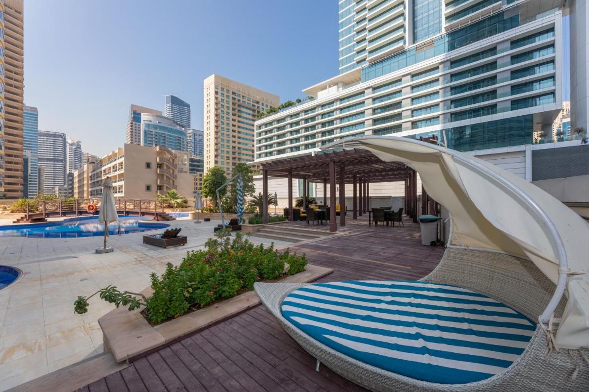 Dubai Marina - 5 bedroom, resort feel, great Amenities