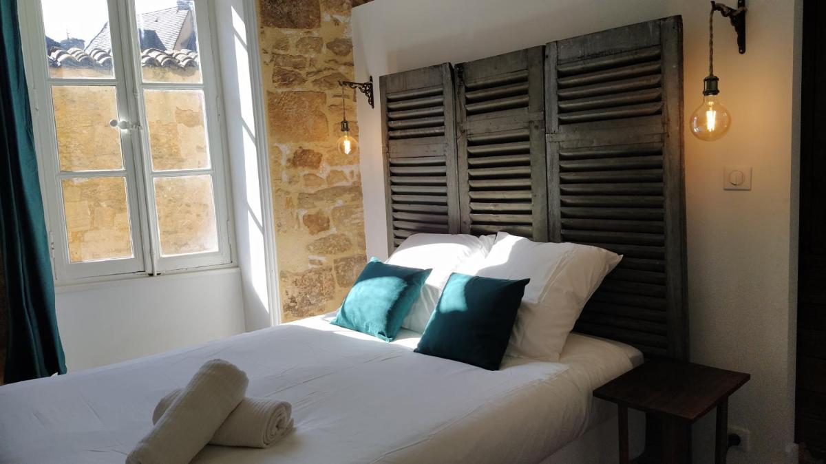 Les Appartements de Bacchus SARLAT-LA-CANEDA view 5