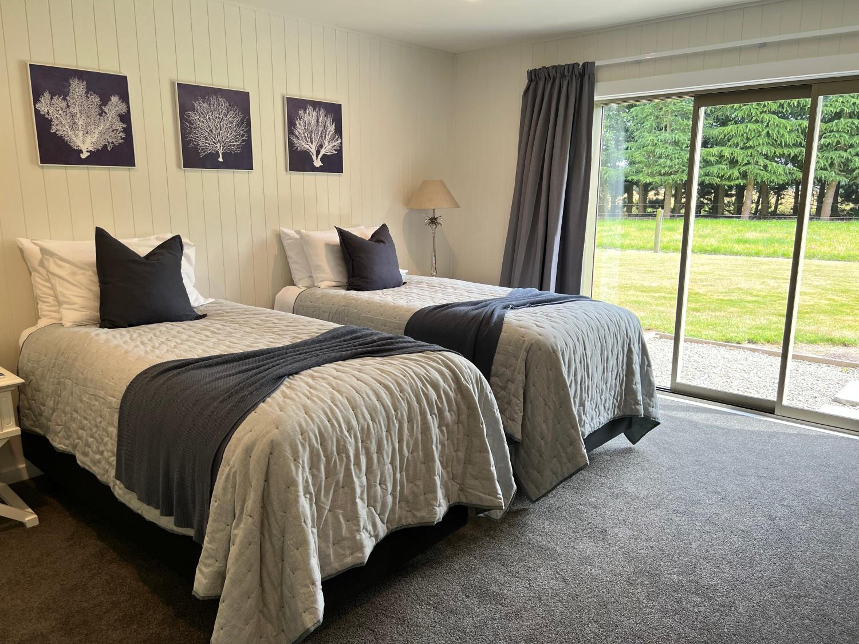 Thistle Cottage view 4