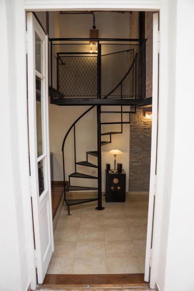 Departamento con patio en excelente ubicación en Belgrano