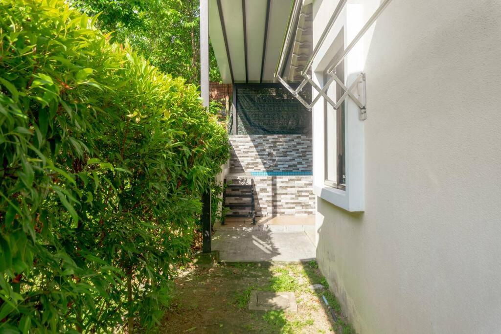 5 Bedrooms Homestay with Private Pool (SEROJA) photo 2