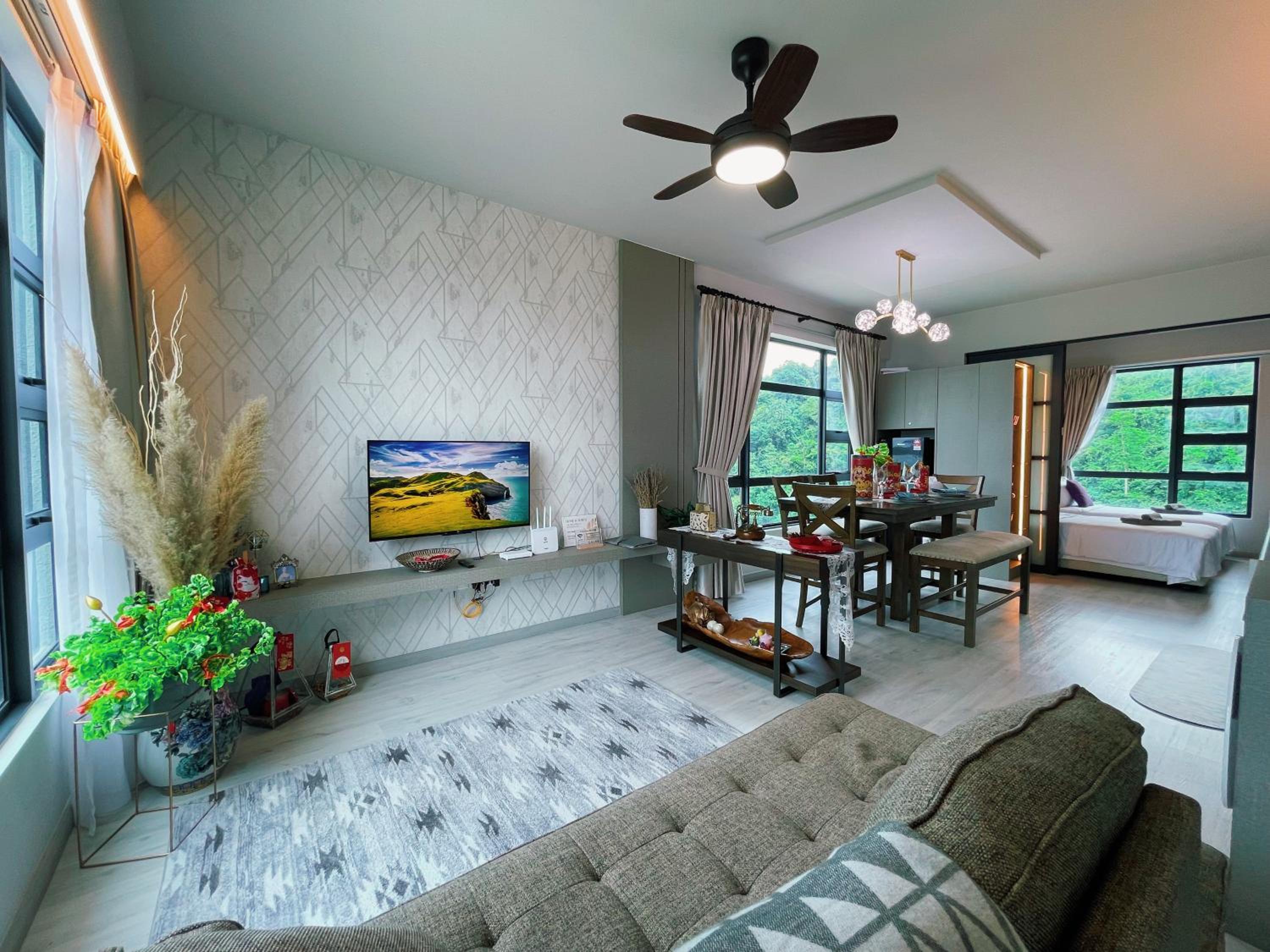 Seaside Lavender Suite Jesselton Quay Citypads photo 6
