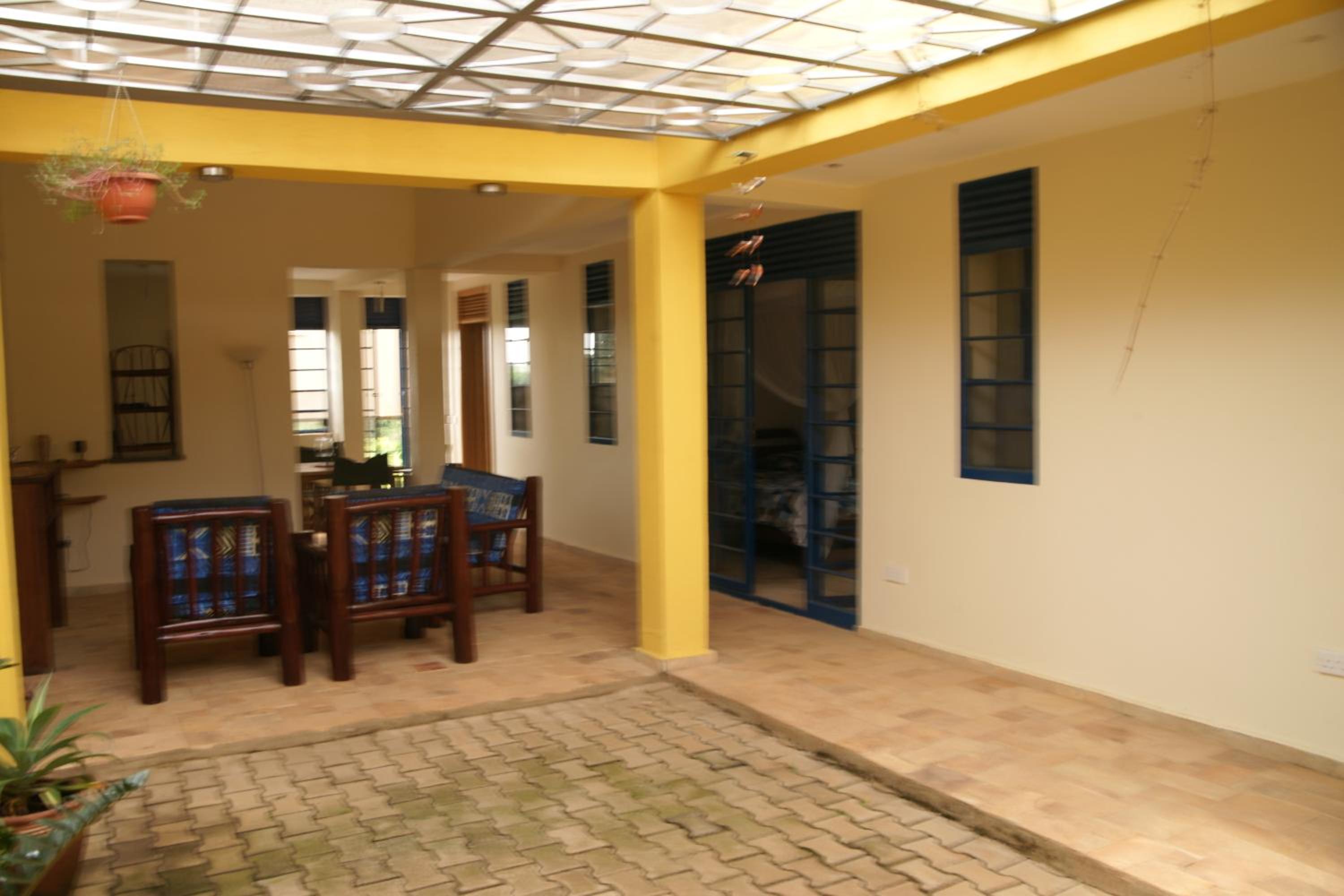 Yellow Haven Lodge