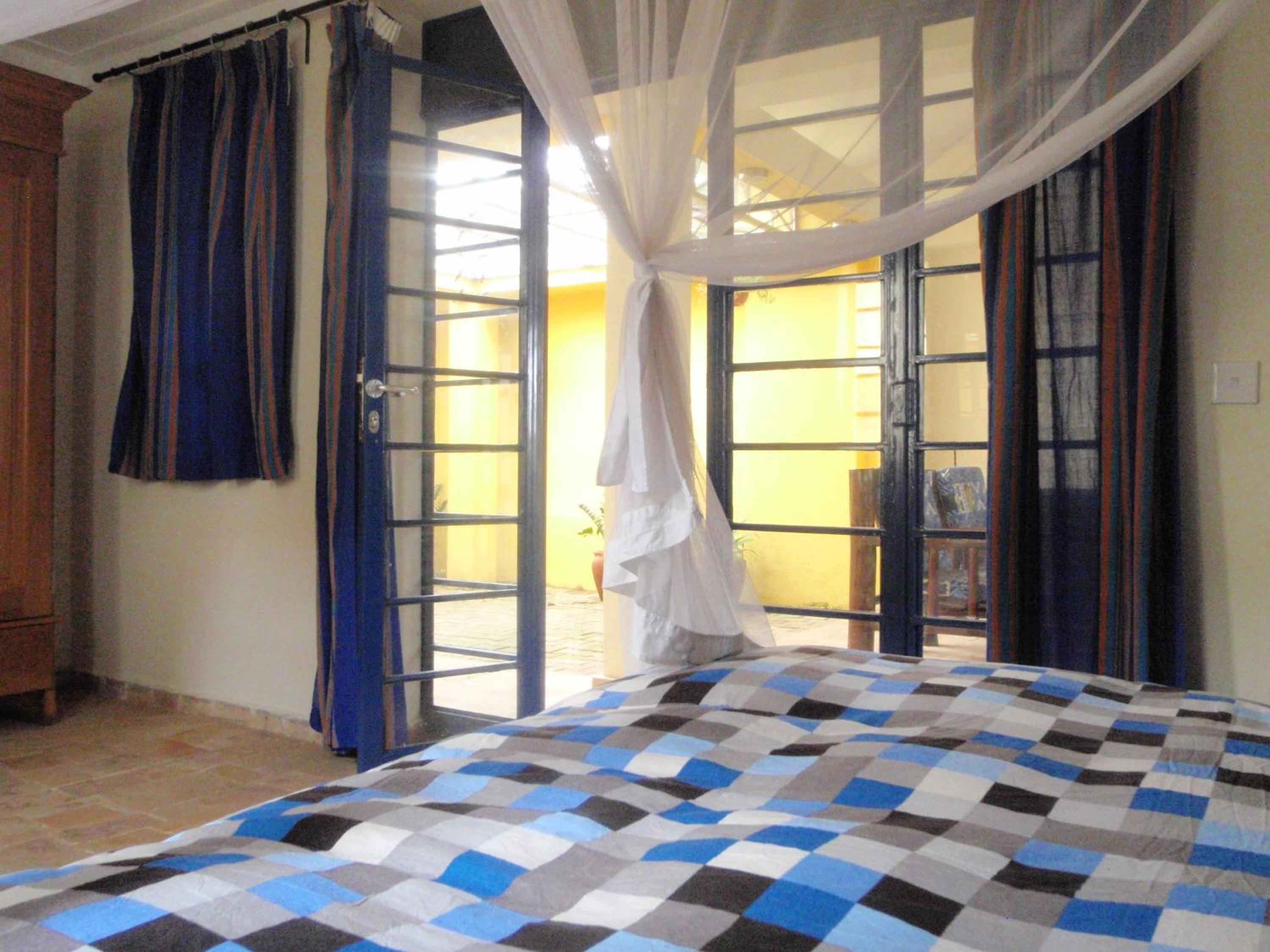 Yellow Haven Lodge