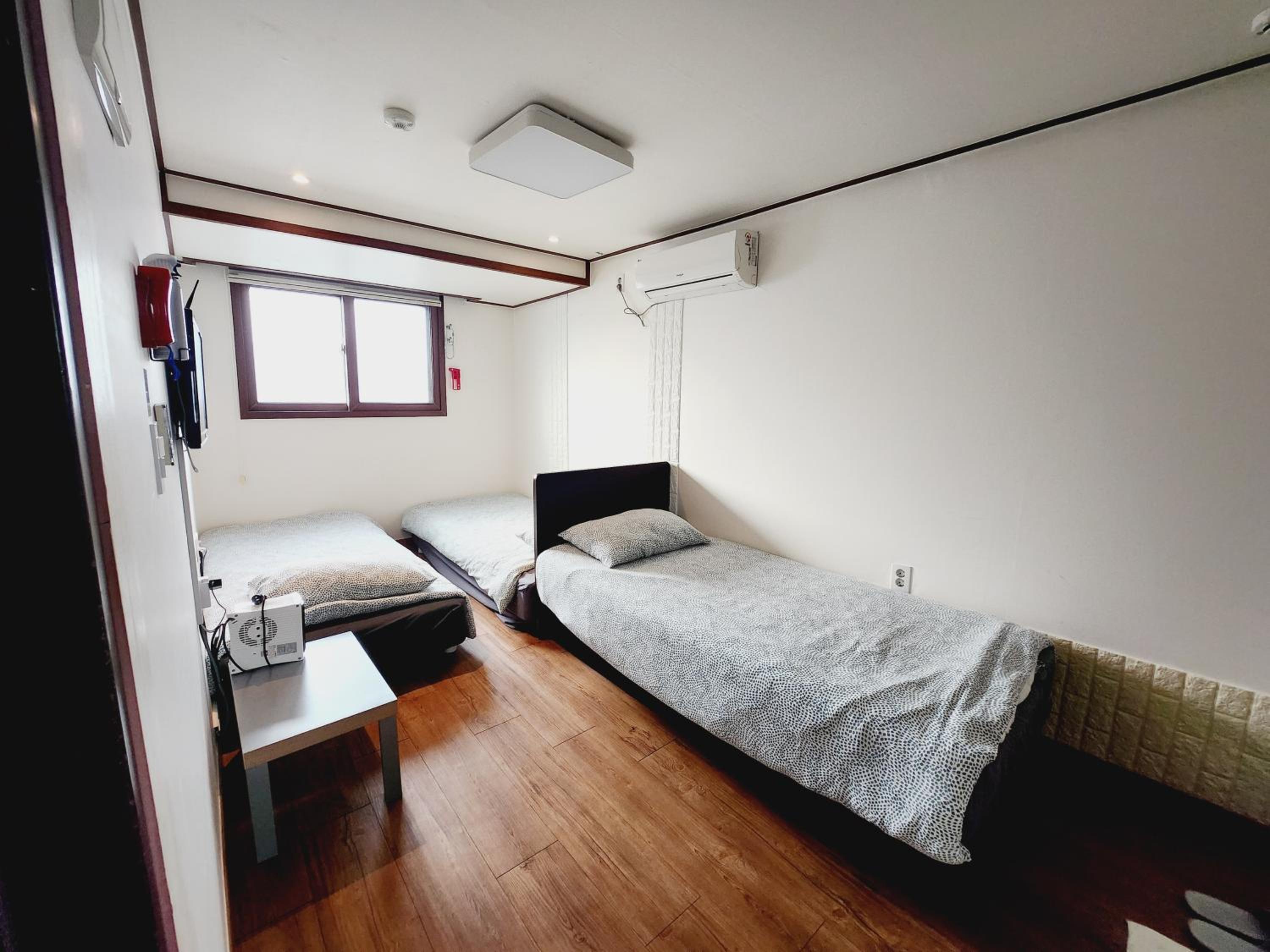 Olive Hostel MyeongDong
