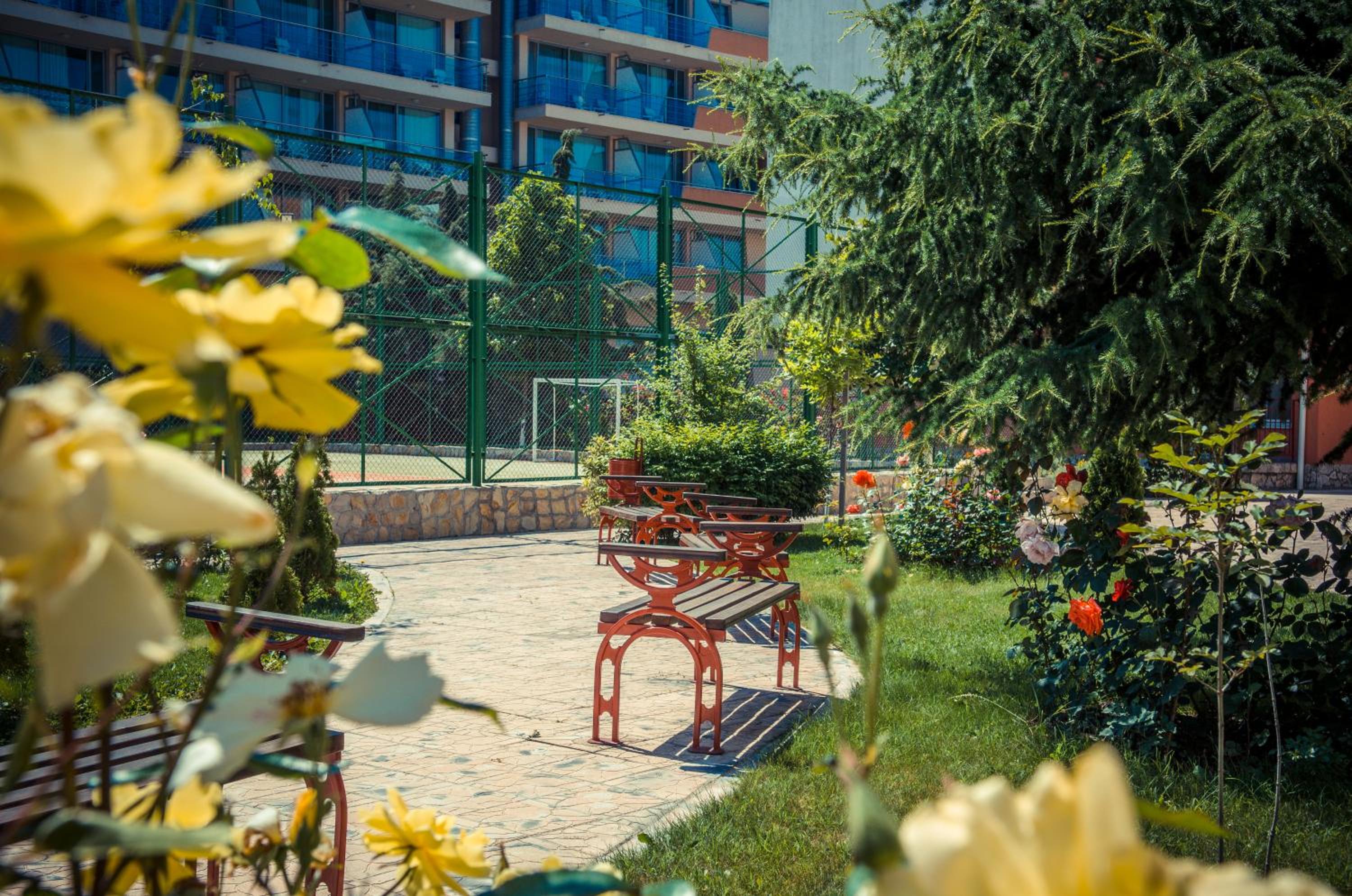 Privillege Fort Noks Beach Apartments