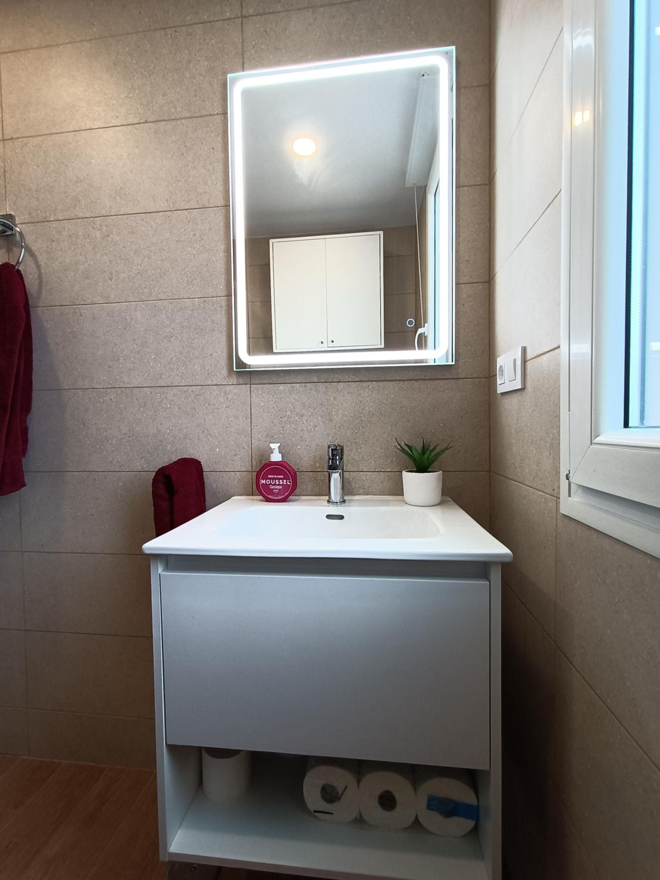 Precioso apartamento con piscina en la playa