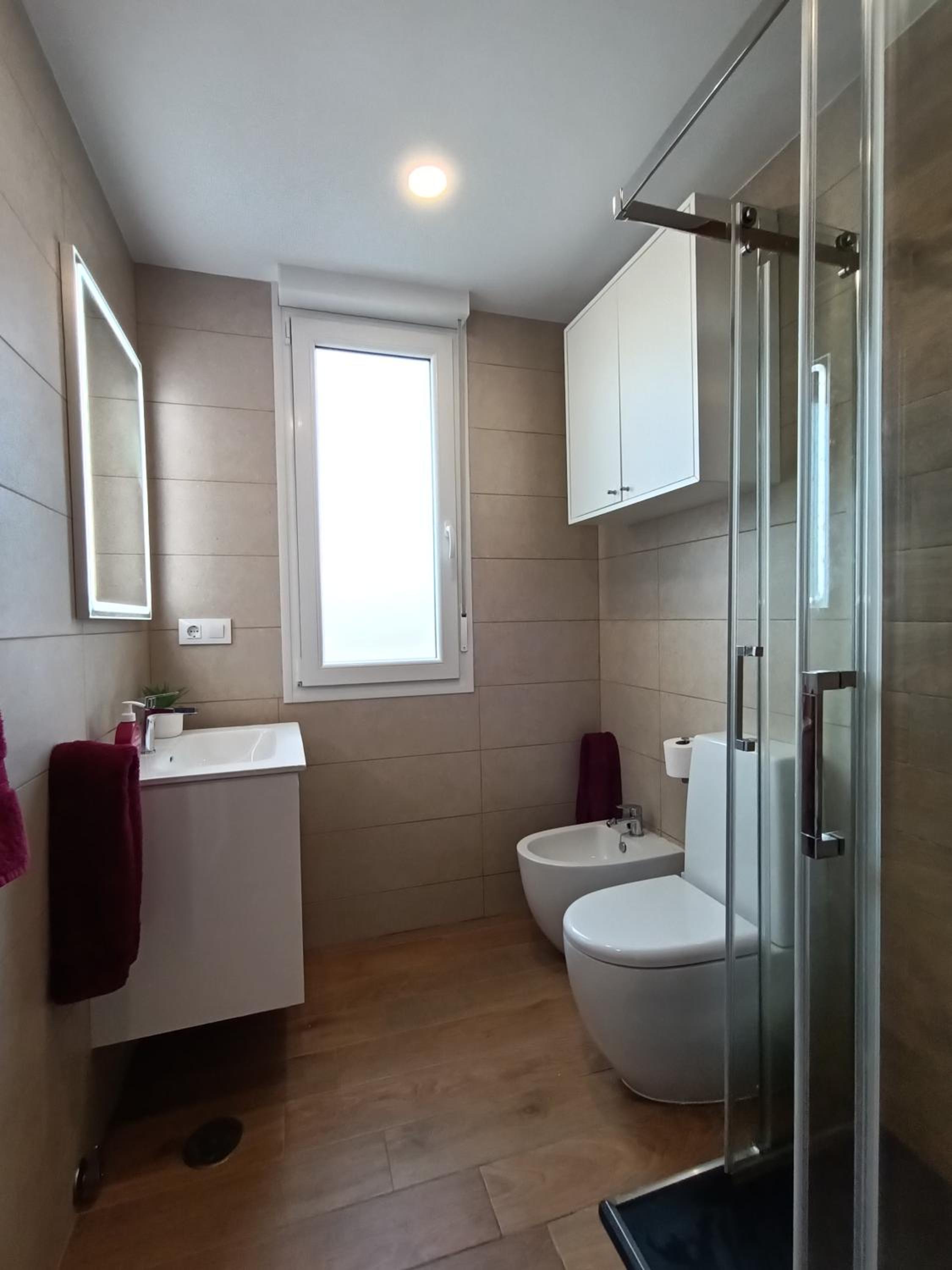 Precioso apartamento con piscina en la playa