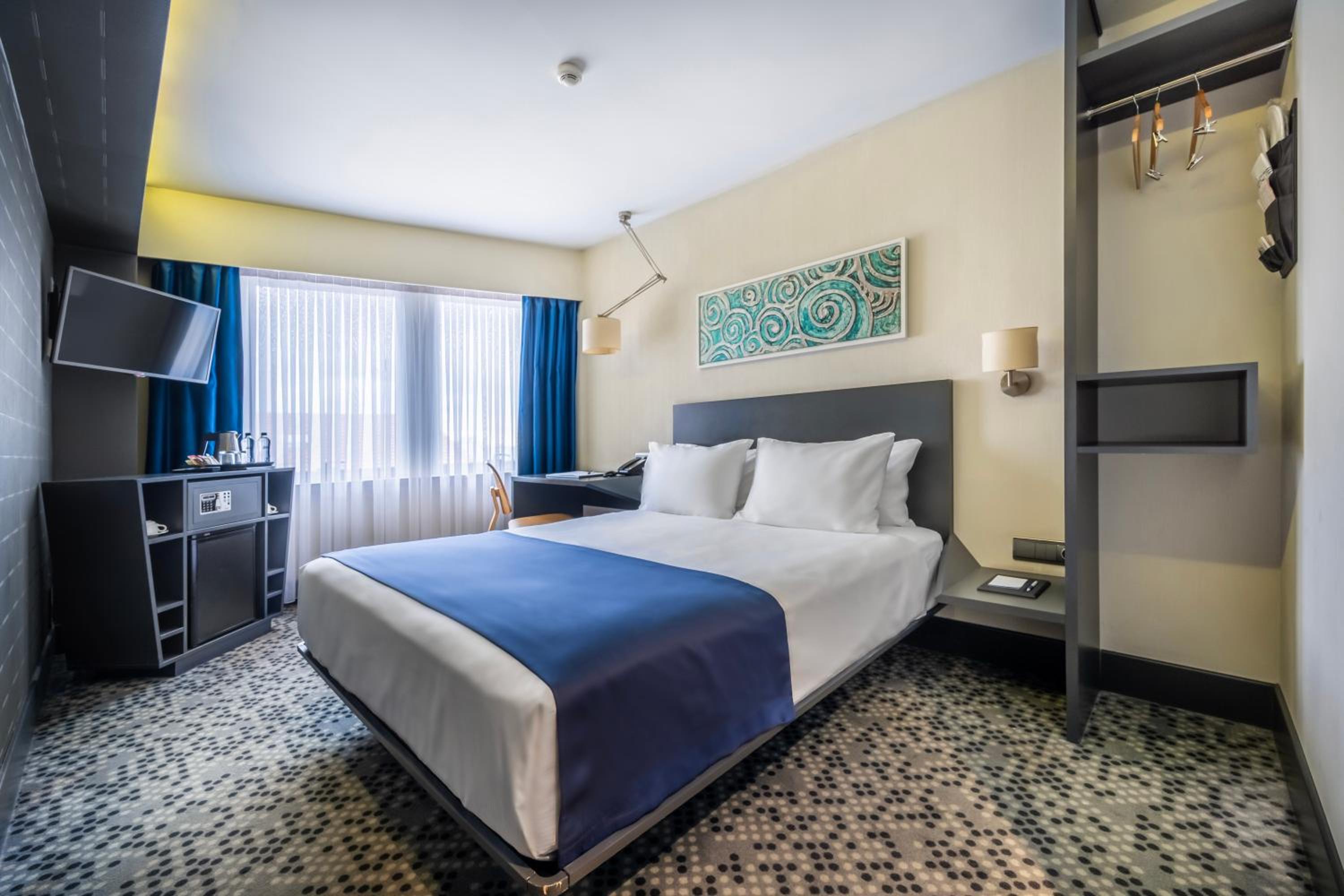 Misa Otel - Image 22