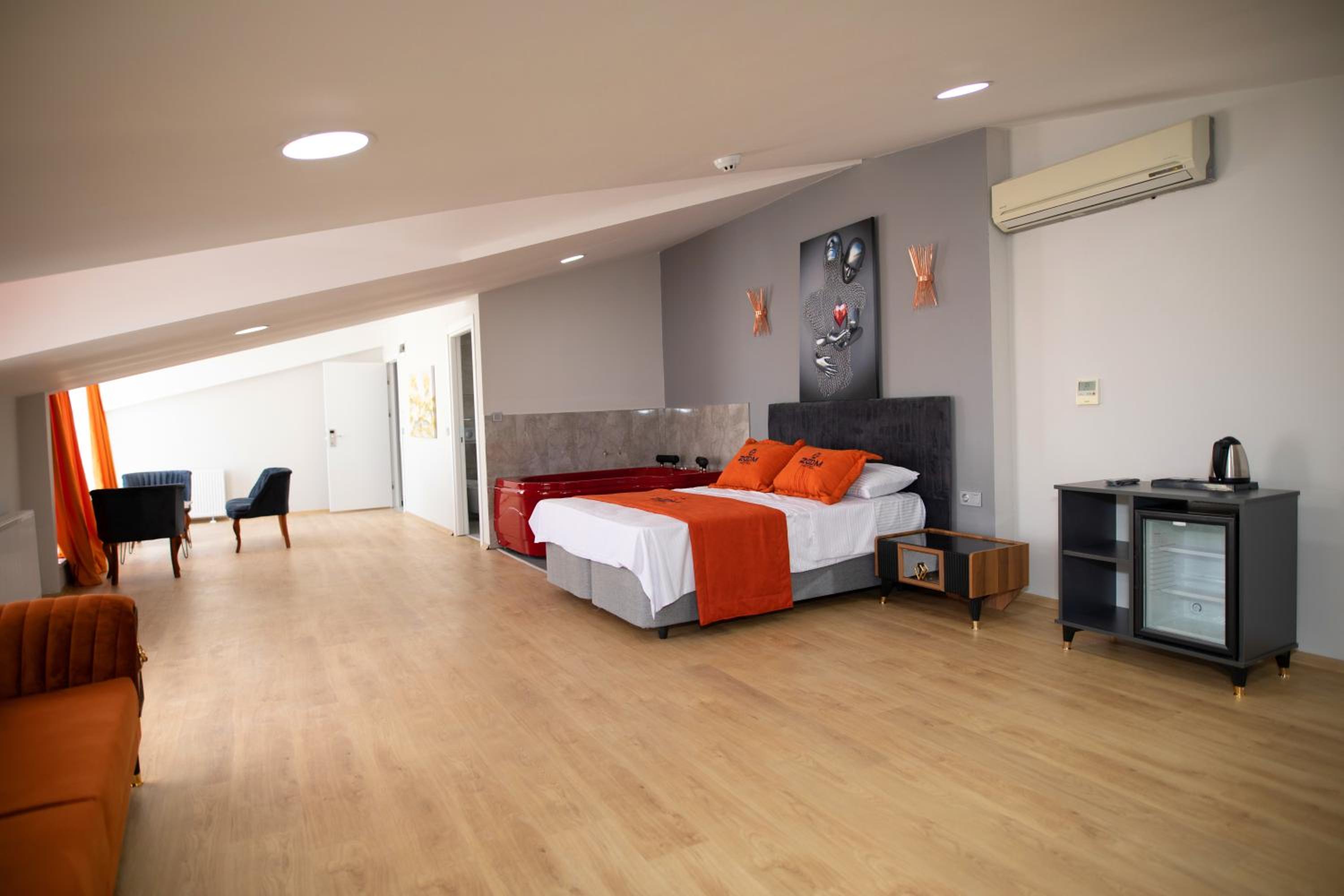 ZOOM OTEL - Image 49