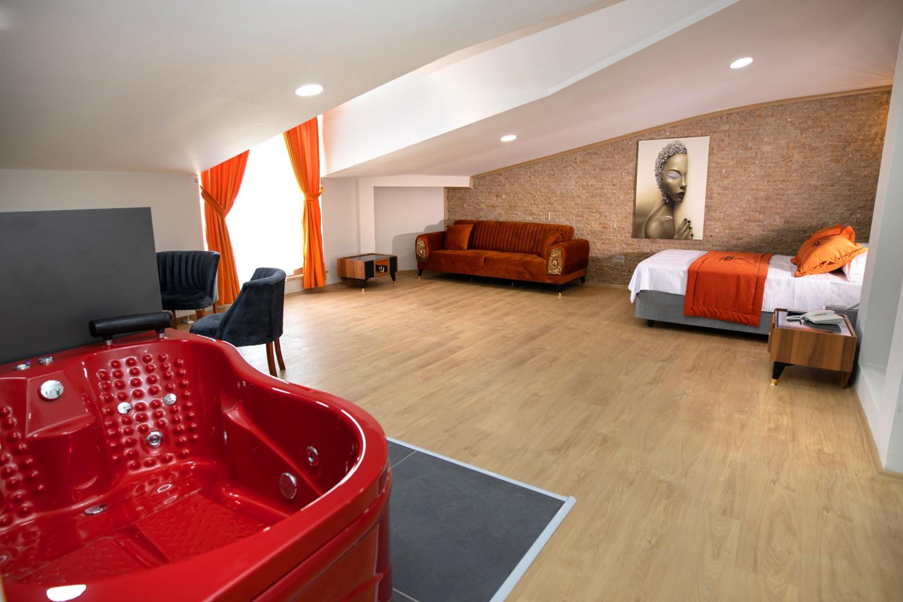 ZOOM OTEL - Image 60