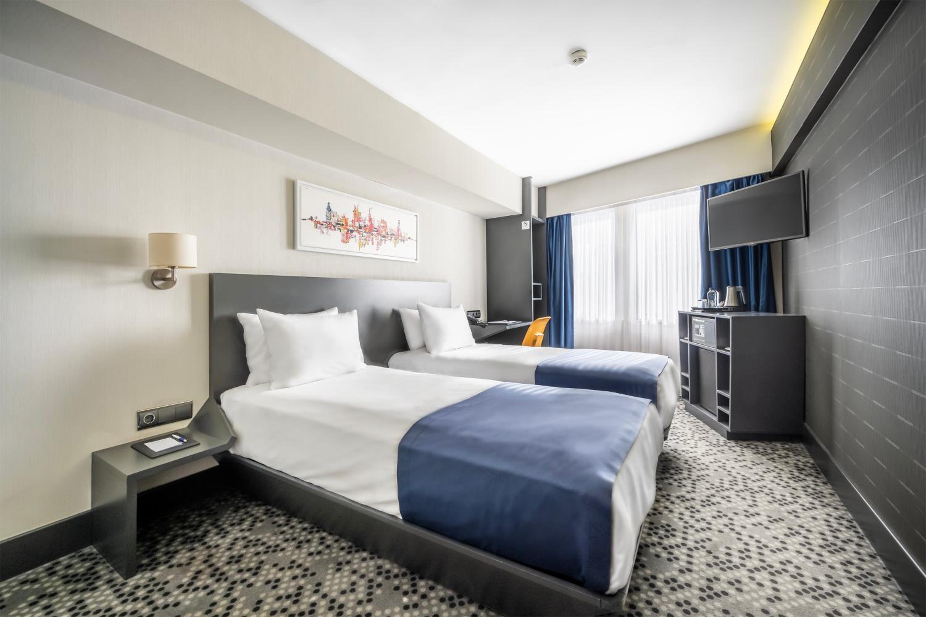 Misa Otel - Image 30