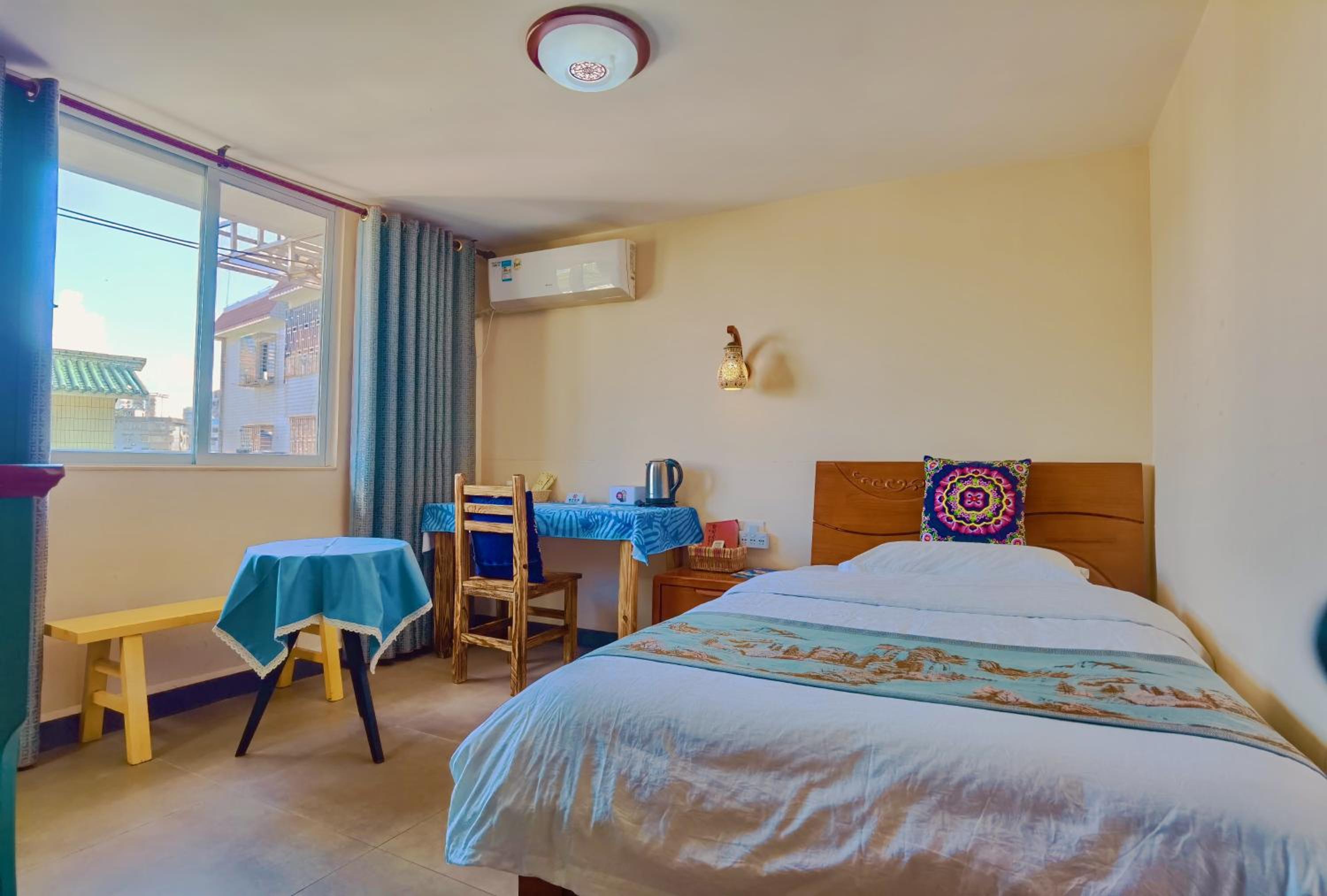 Junshe Boutique Guest House-Complementary pick up servie for a 3-night stay in a deluxe room