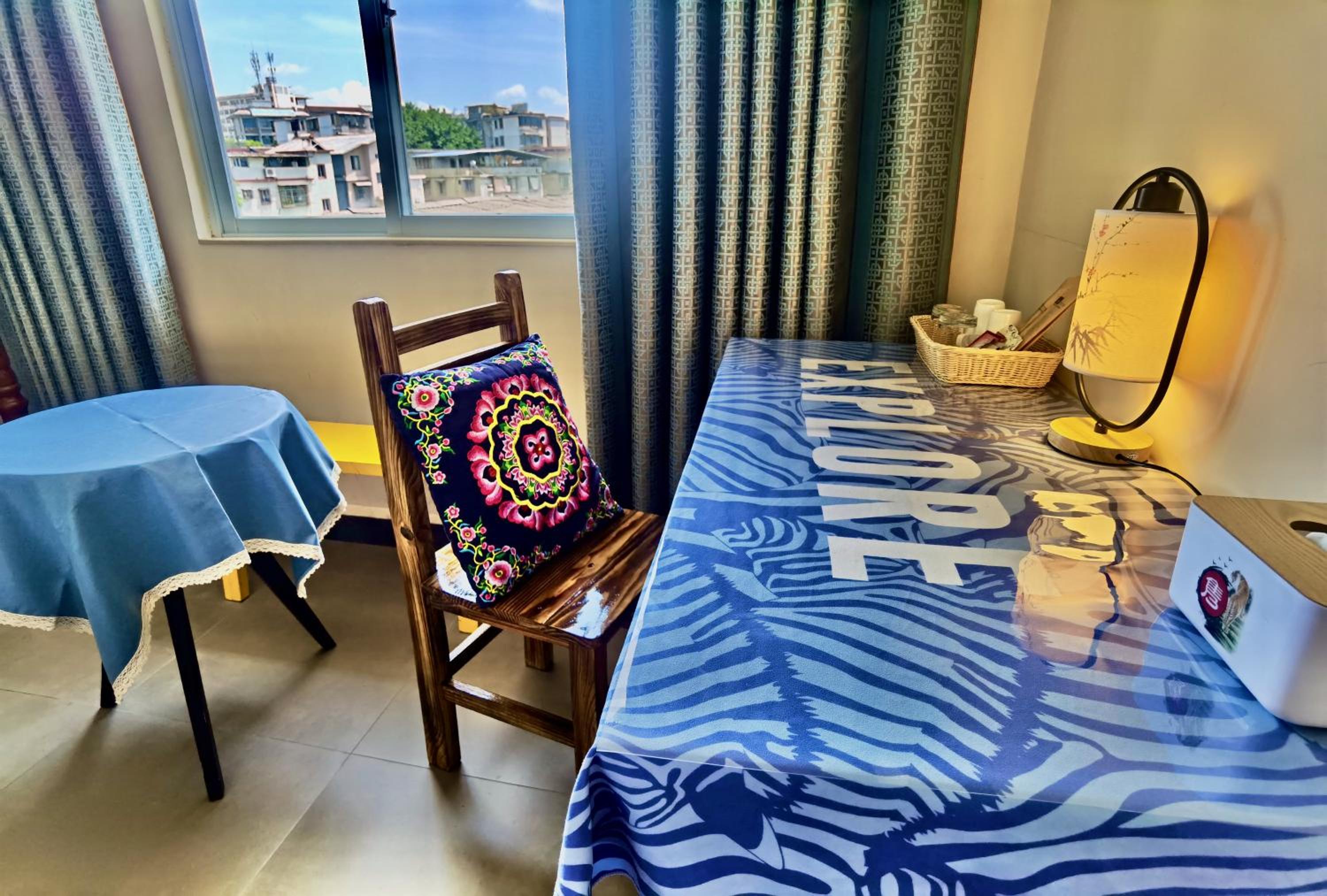 Junshe Boutique Guest House-Complementary pick up servie for a 3-night stay in a deluxe room