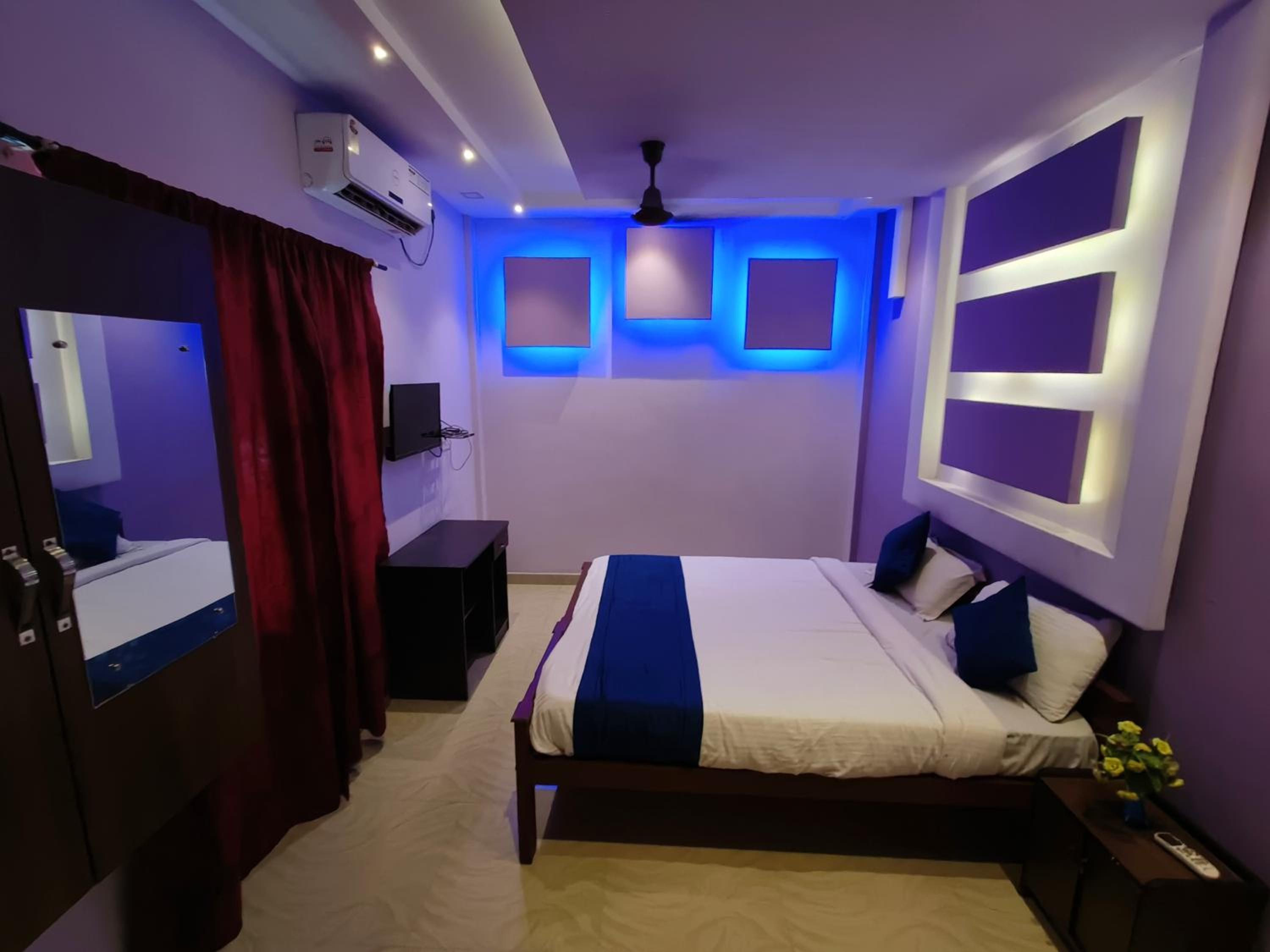 Chalil Residency