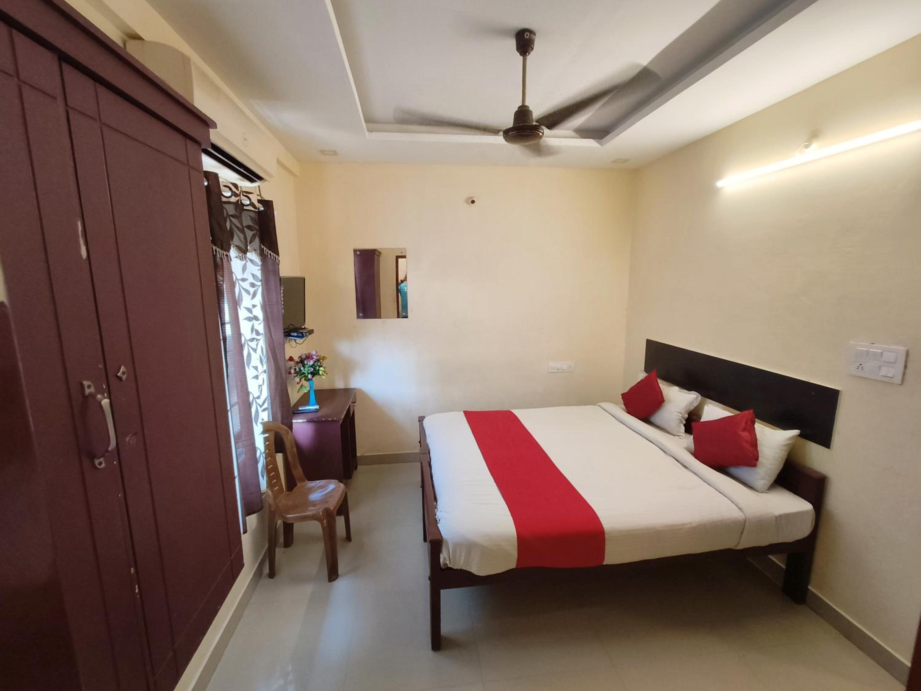Chalil Residency