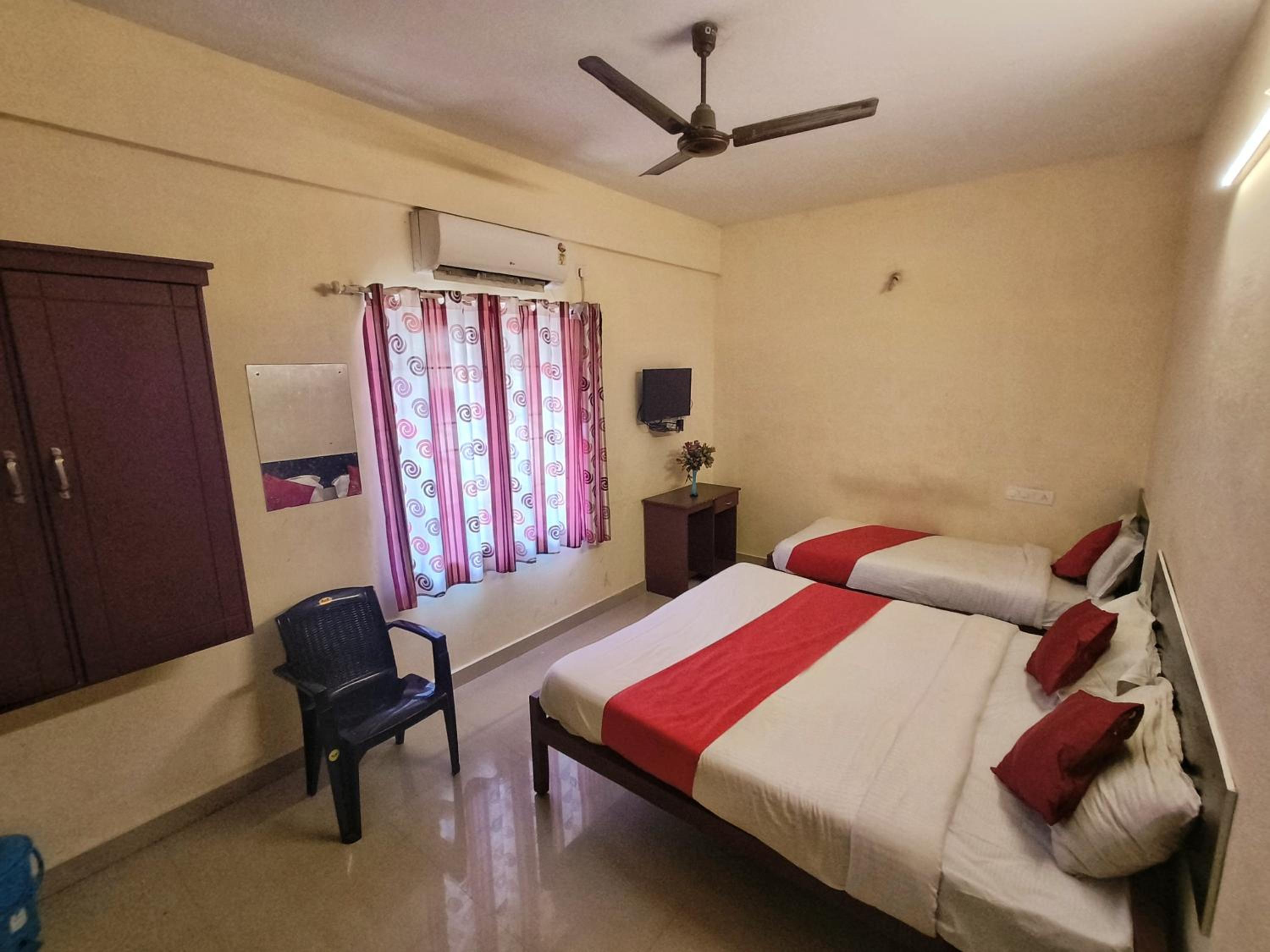Chalil Residency