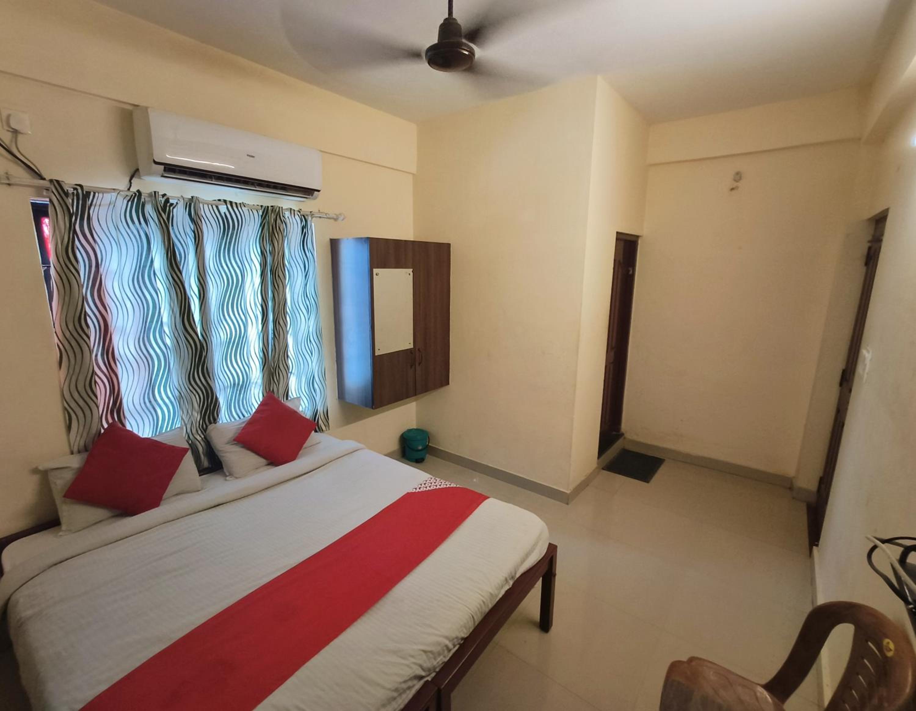 Chalil Residency