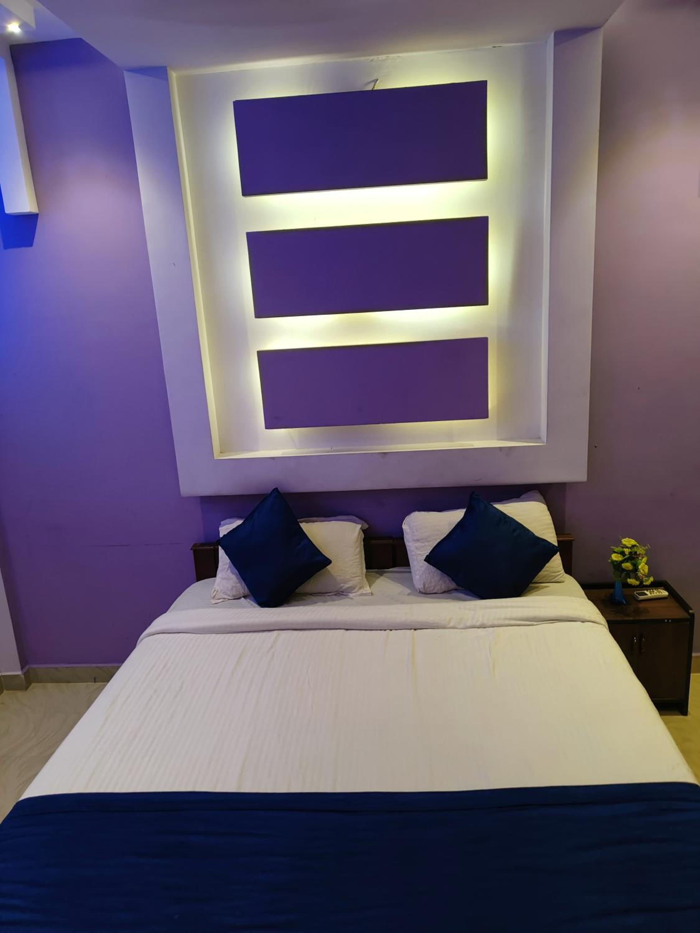 Chalil Residency