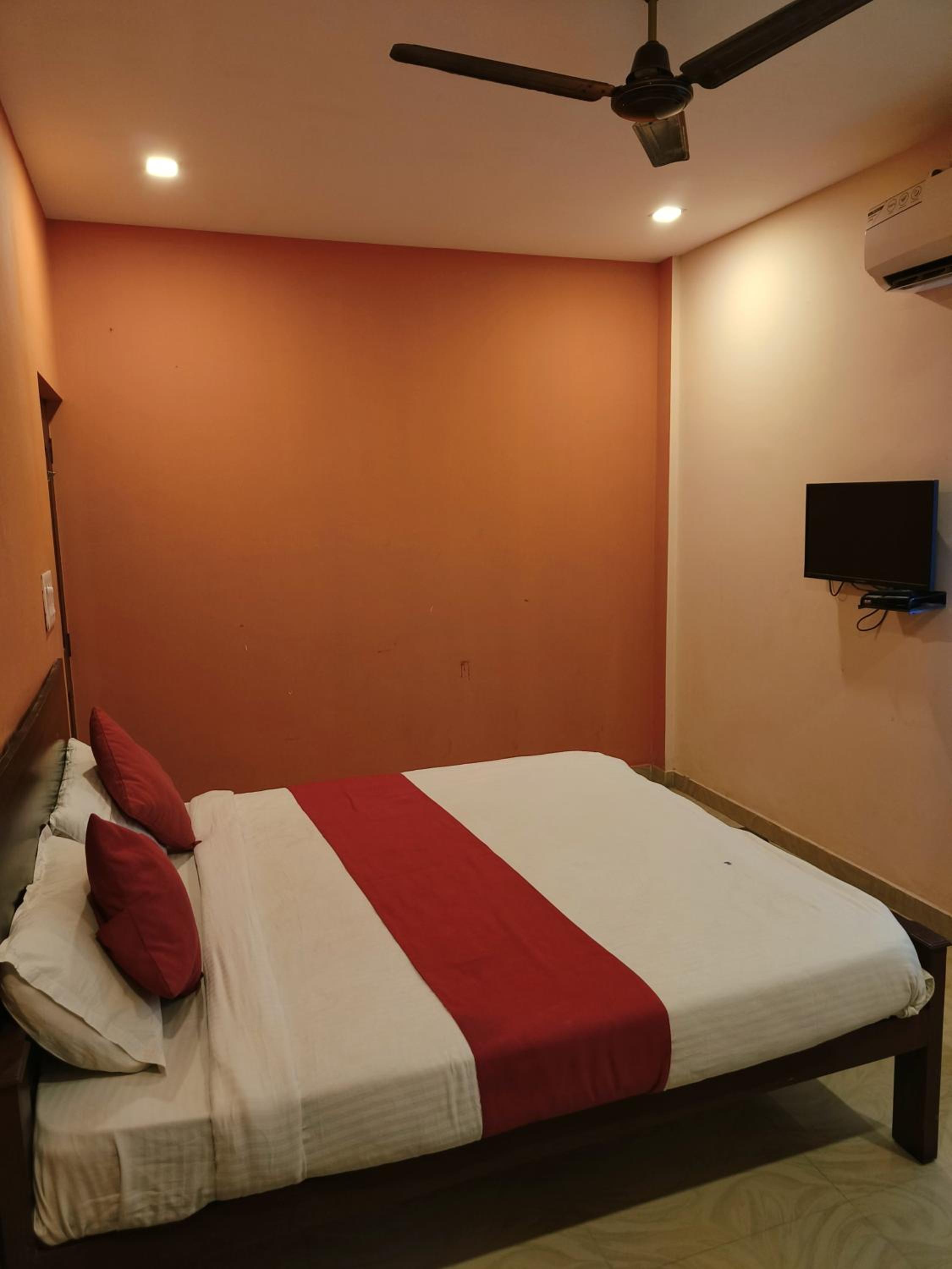 Chalil Residency
