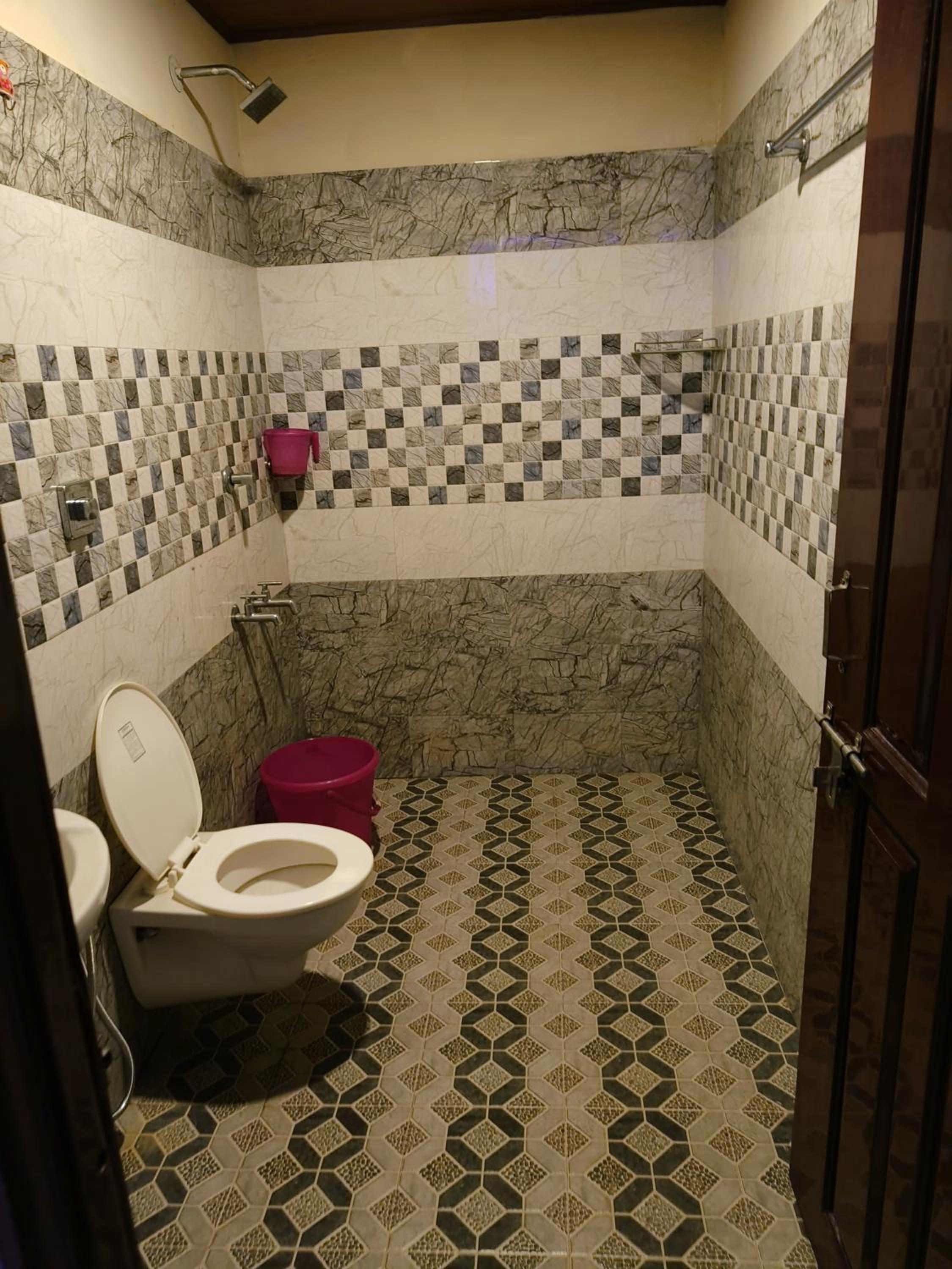 Chalil Residency