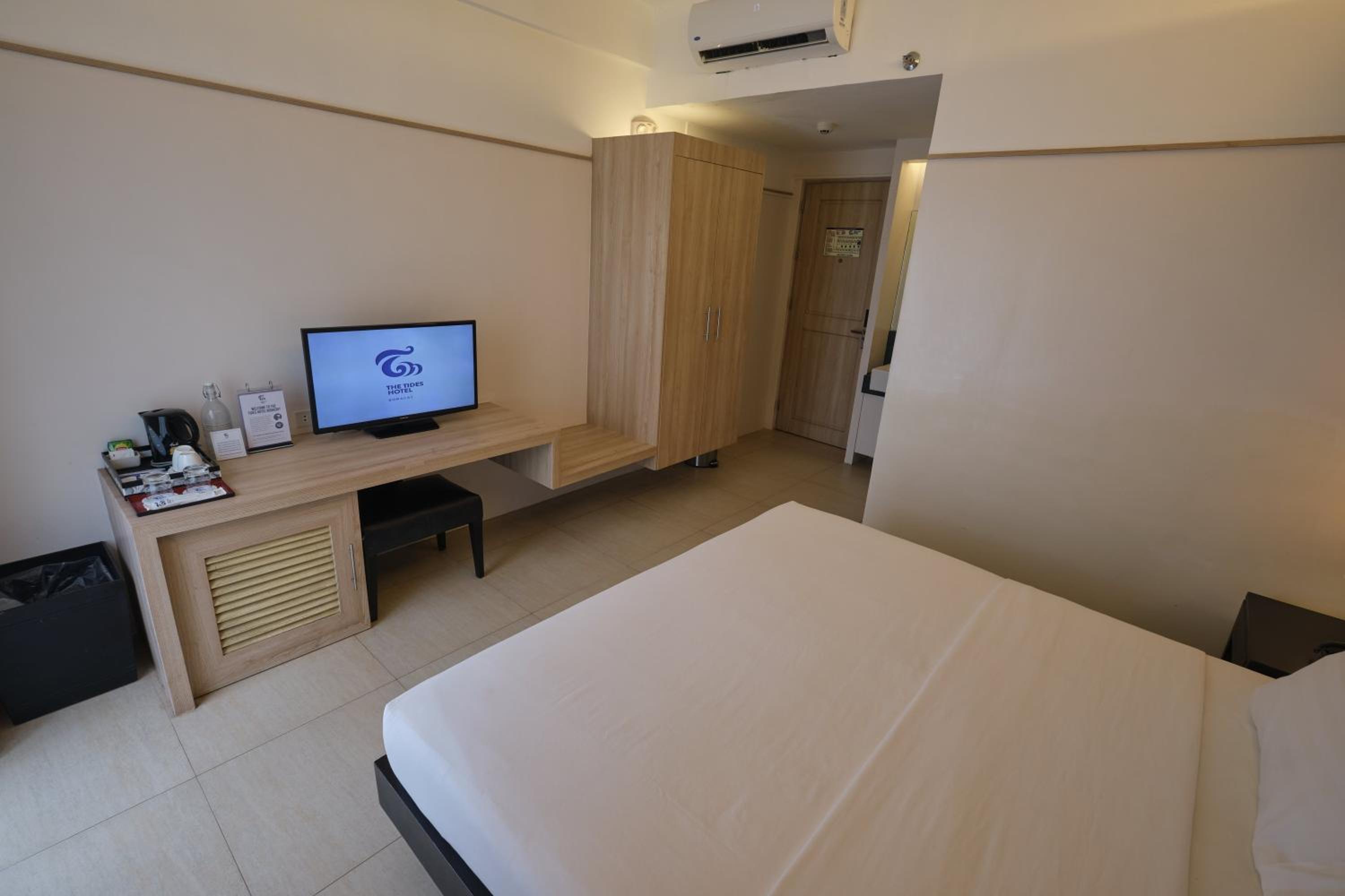 The Tides Hotel Boracay