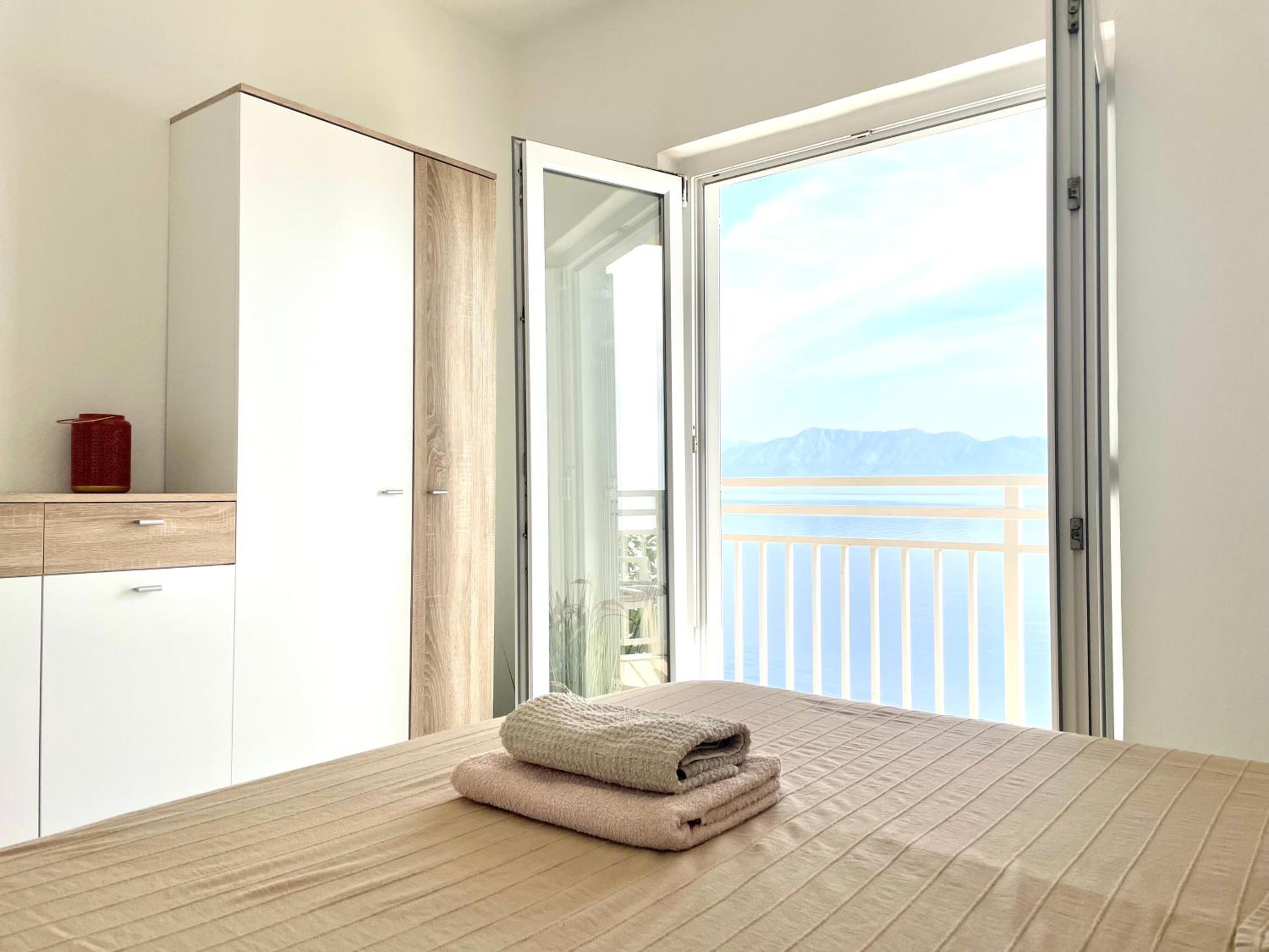 Apartment Villa Waterfront view 2