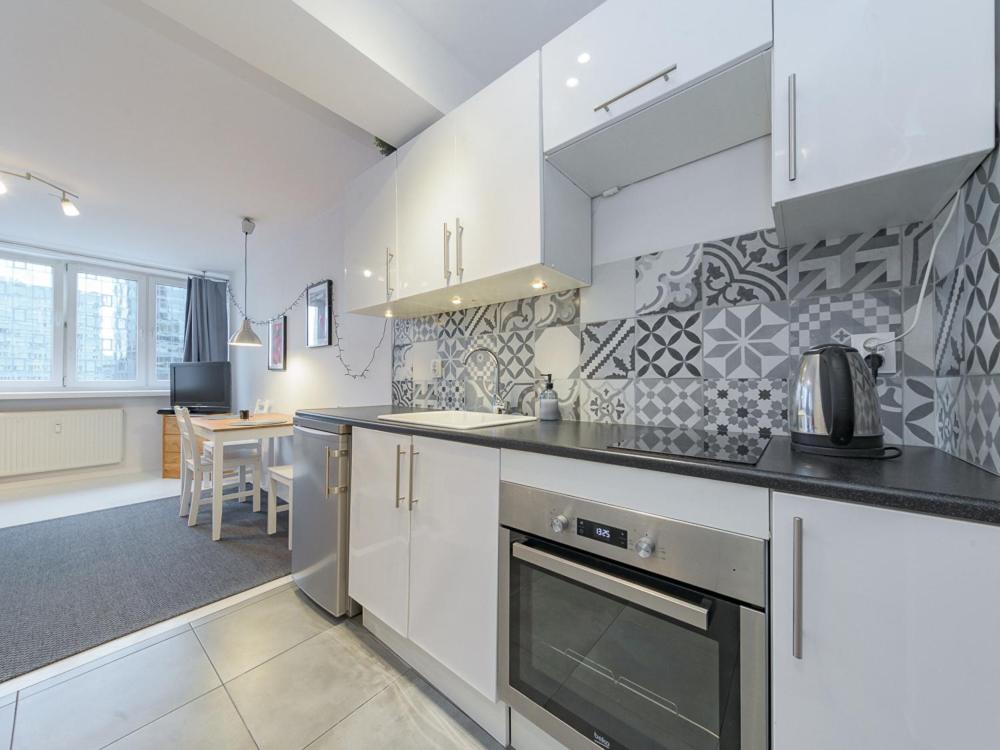 Sliska apartment Warsaw view 4