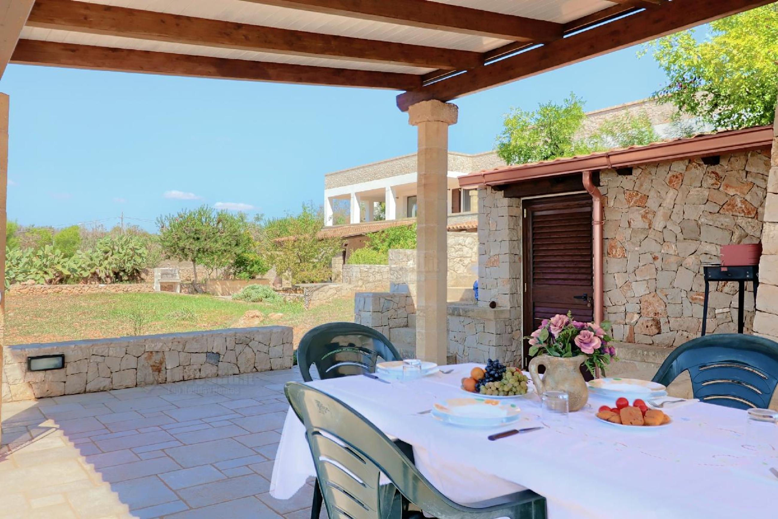 Case Vacanze San Gregorio by LoveSud view 4