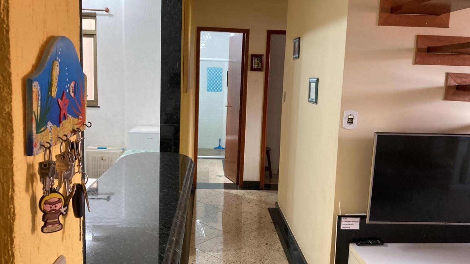 Cobertura Pé na Areia Vista Mar Churrasqueira 12 Pessoas