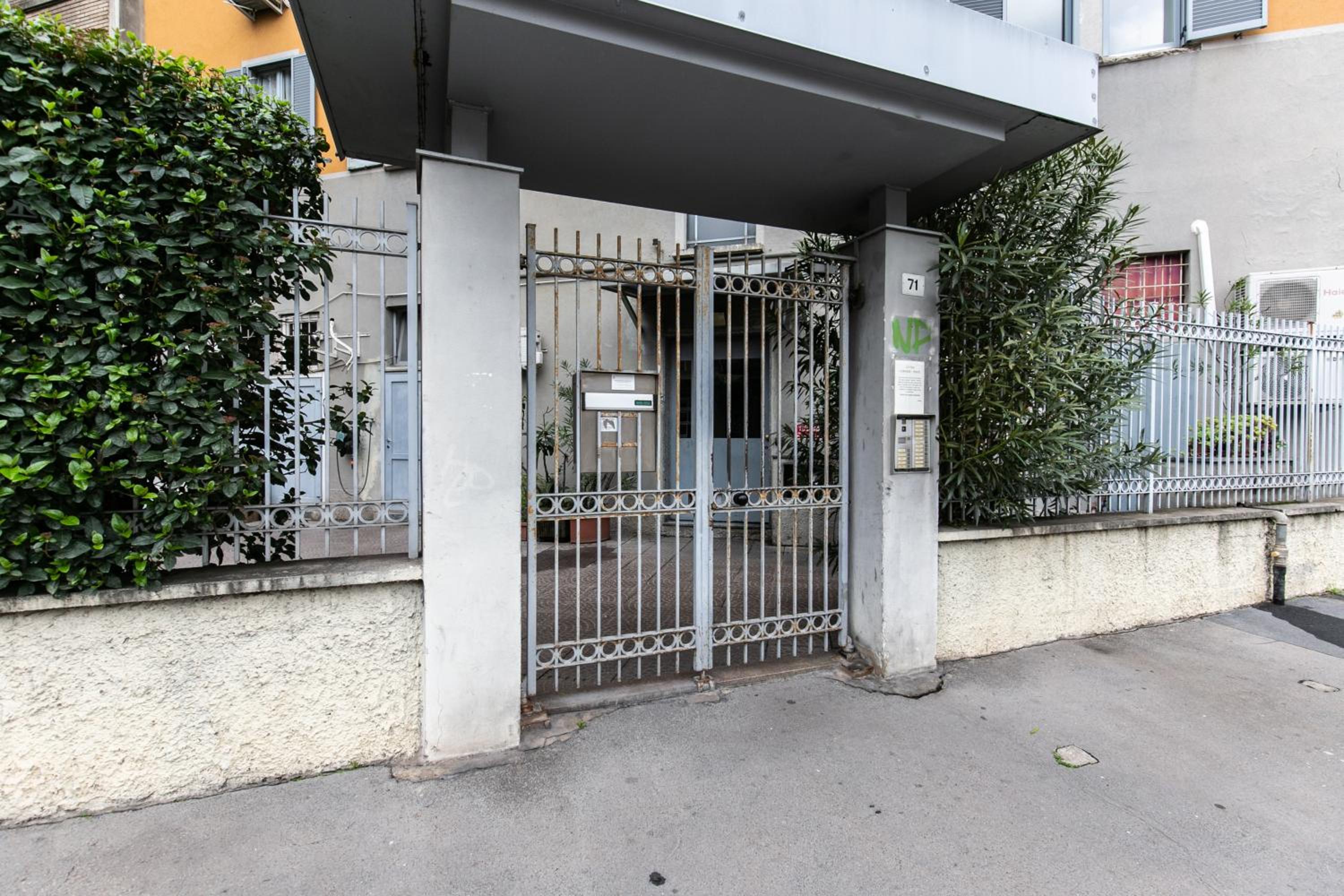 LUXURY NoLo apartment - subway 100mt