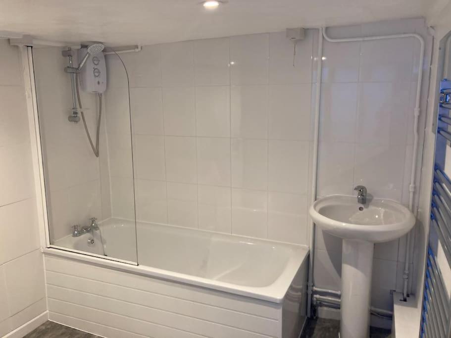 Charming holiday apartment in central Woodbridge