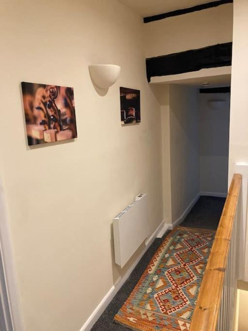 Charming holiday apartment in central Woodbridge