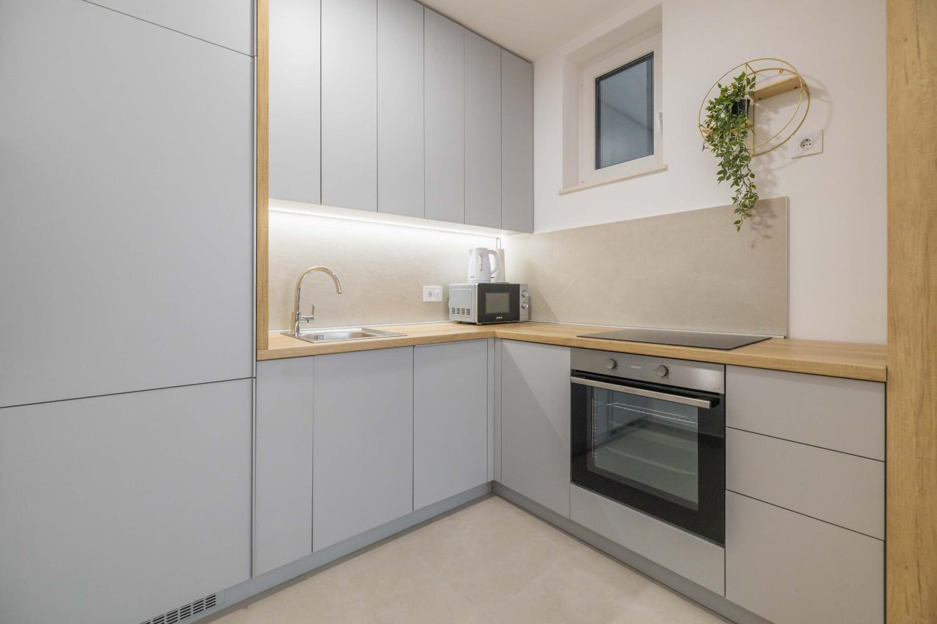 Bianca Apartment with free parking view 5