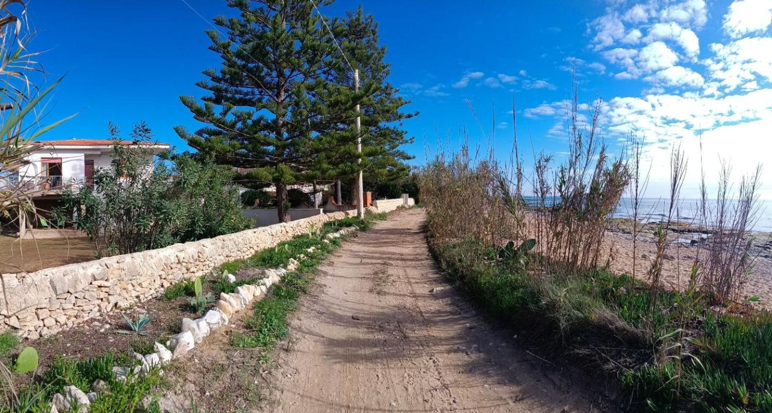 Casa Panarea - Villetta indipendente sul mare