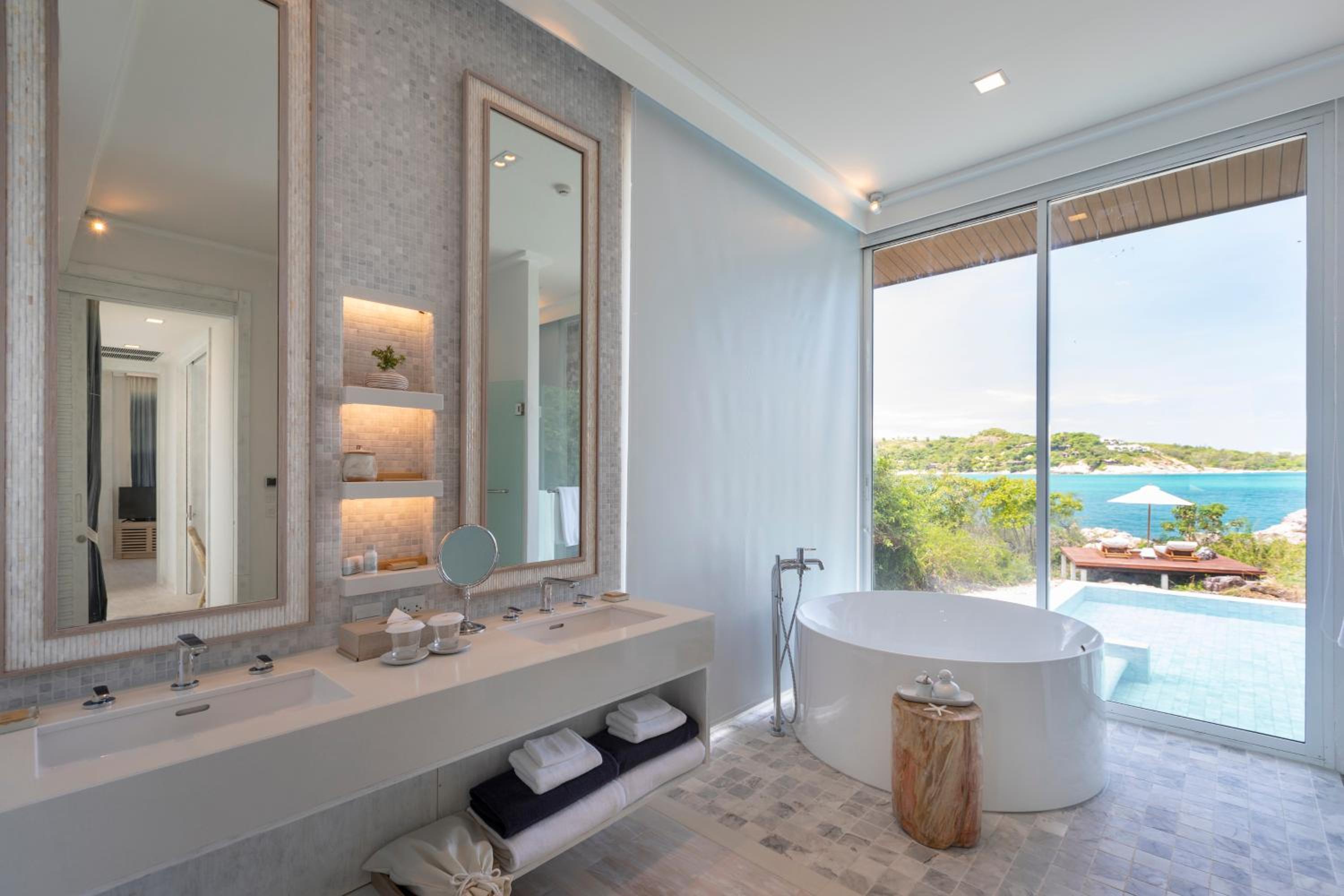 Cape Fahn Hotel - Private Islands Samui