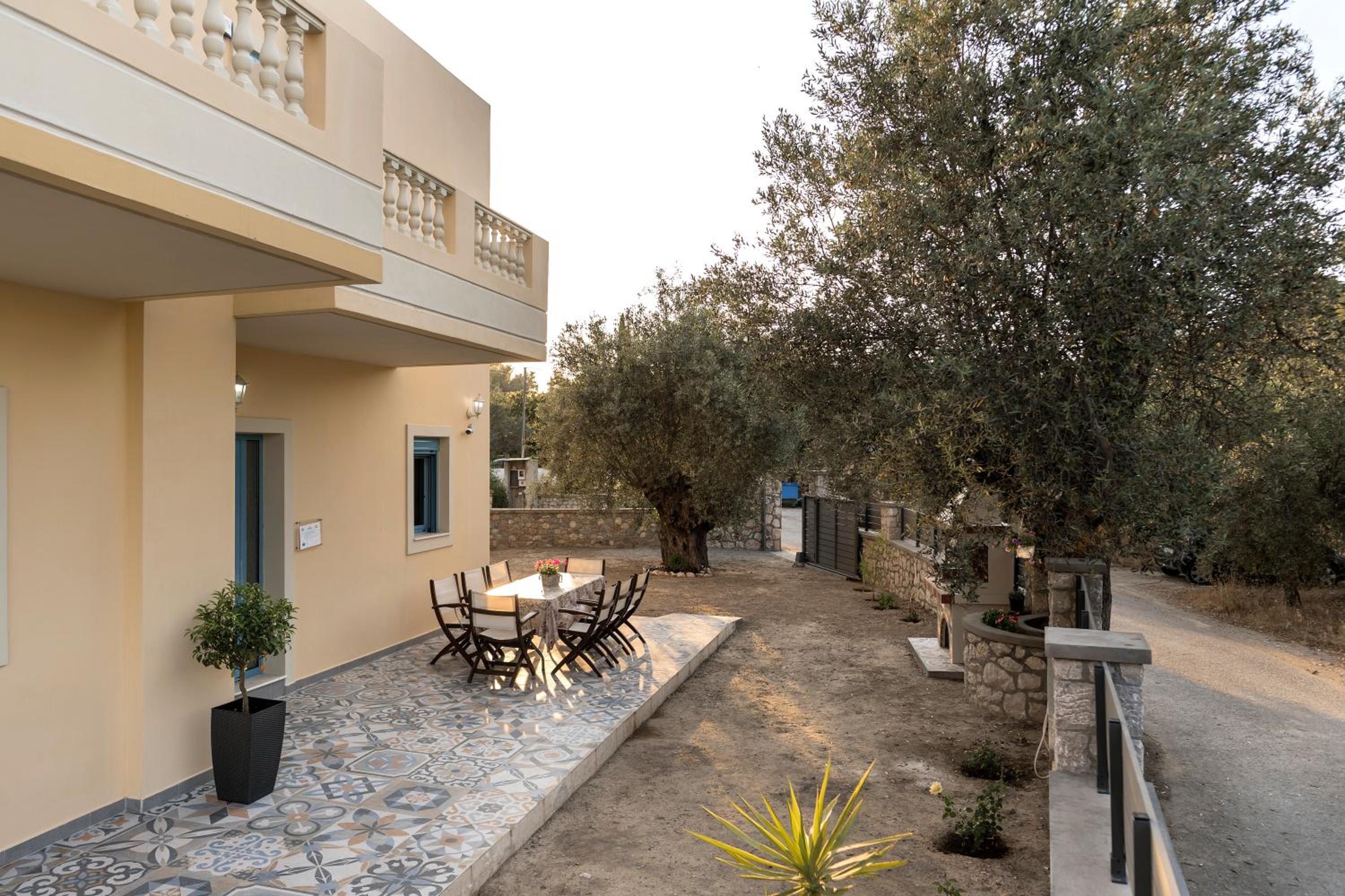 Lindos Vacations - Lindos Luxury Retro Villas - Property Image 23