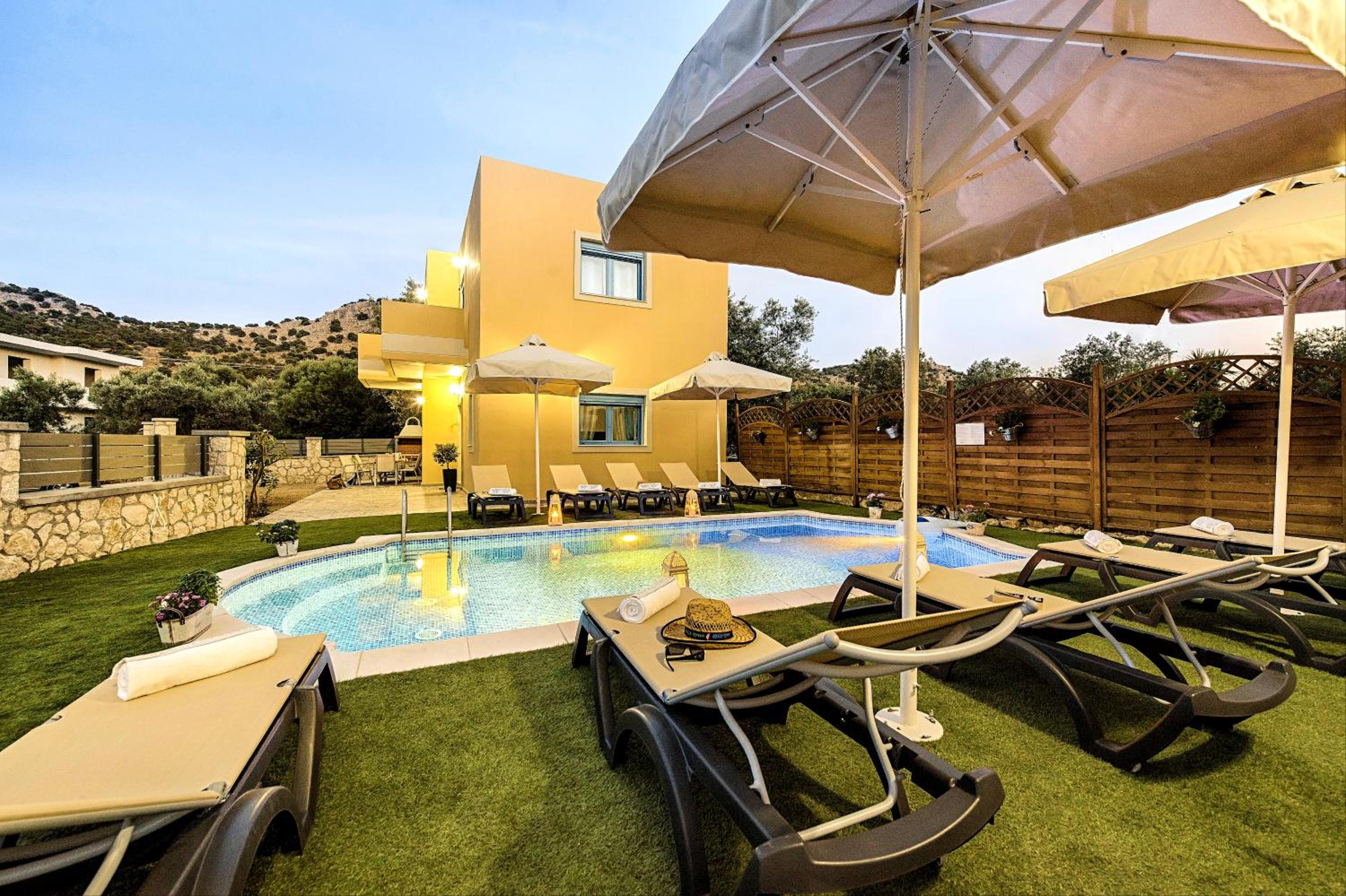 Lindos Vacations - Lindos Luxury Retro Villas - Property Image 12