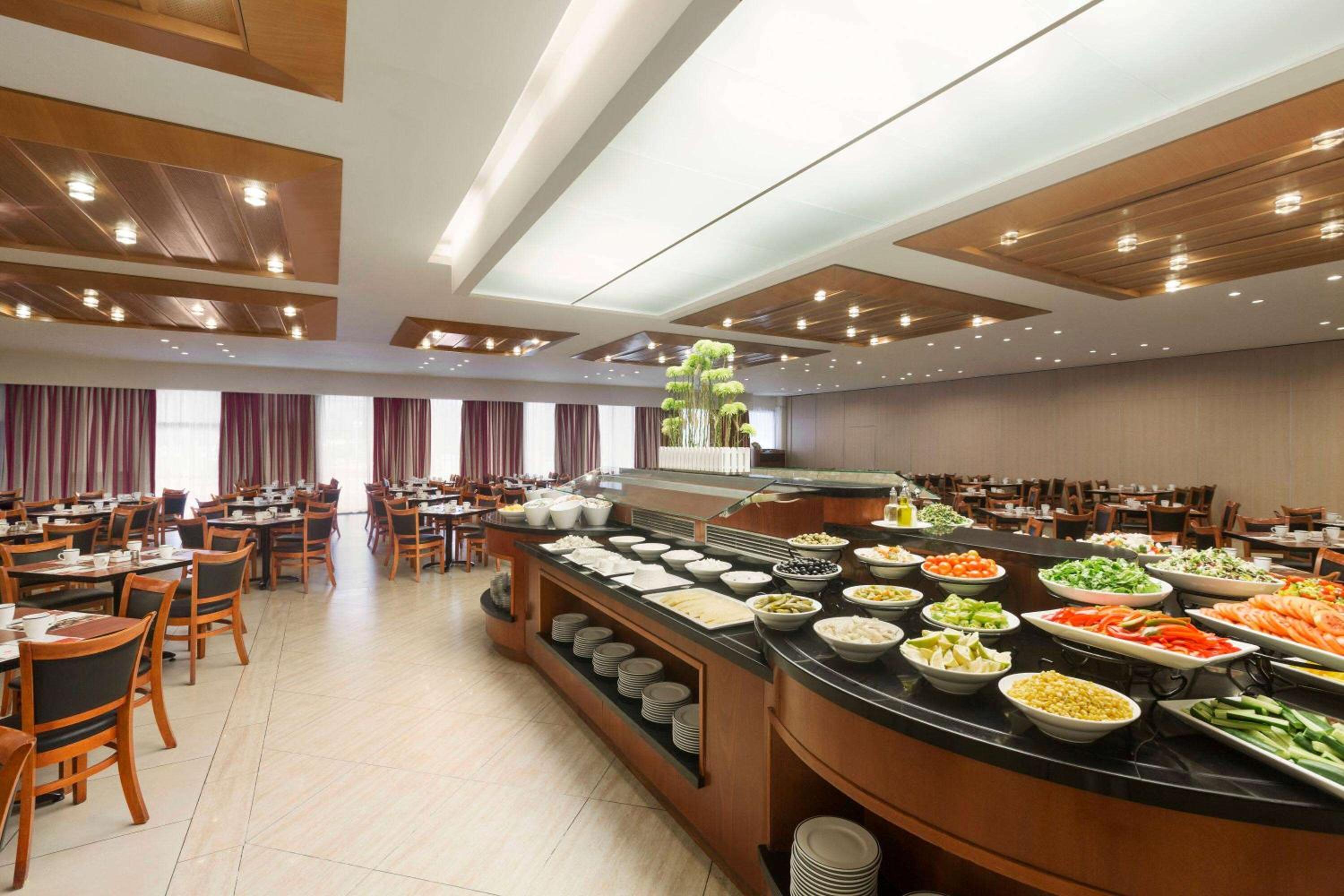 Ramada Jerusalem Hotel photo 5