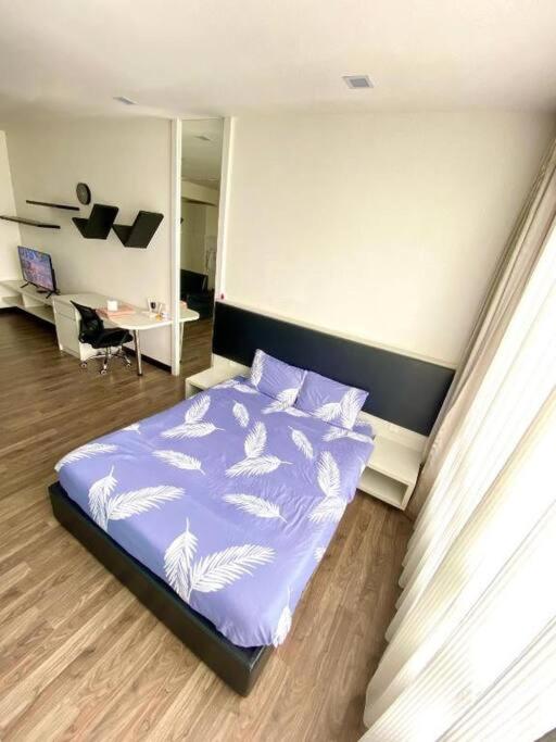 Cheras Romantic Studio House with free Netflix and wifi photo 1
