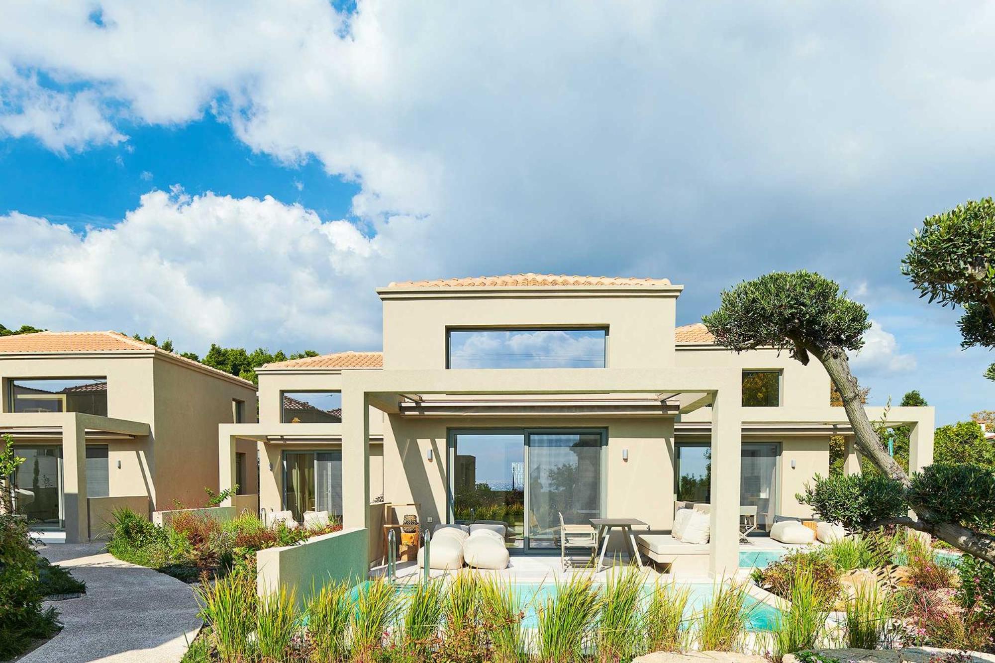 Hotel Cavo Delea Villas & Suites - Image 1