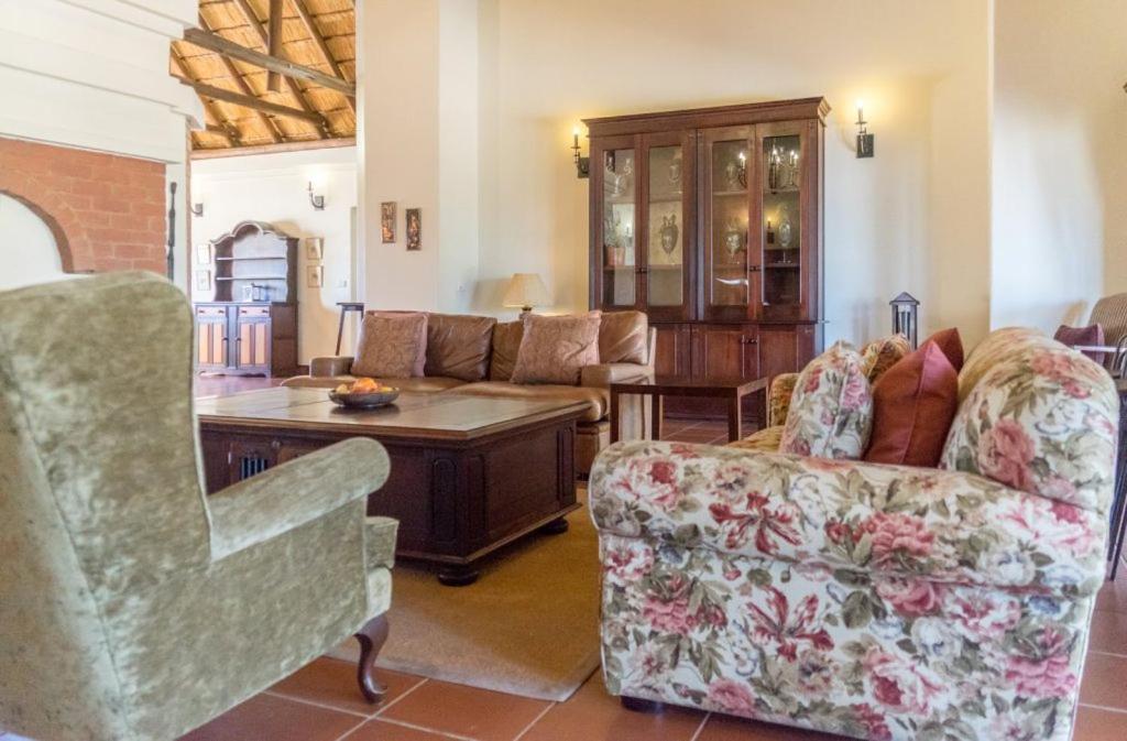 Zebula 1 Pela Lodge view 4