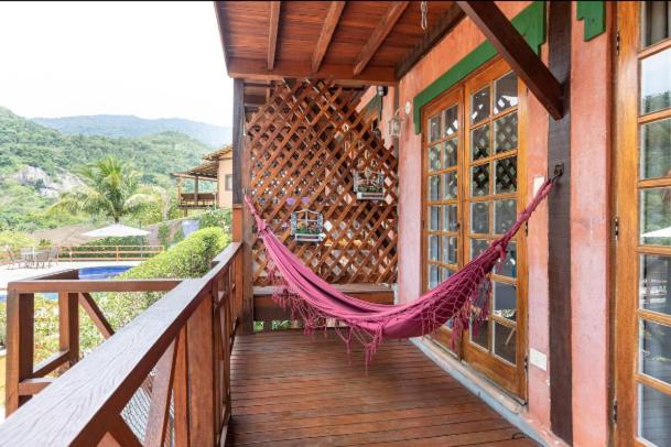 Loft 08 - Vista Cachoeira - Ar-Condicionado