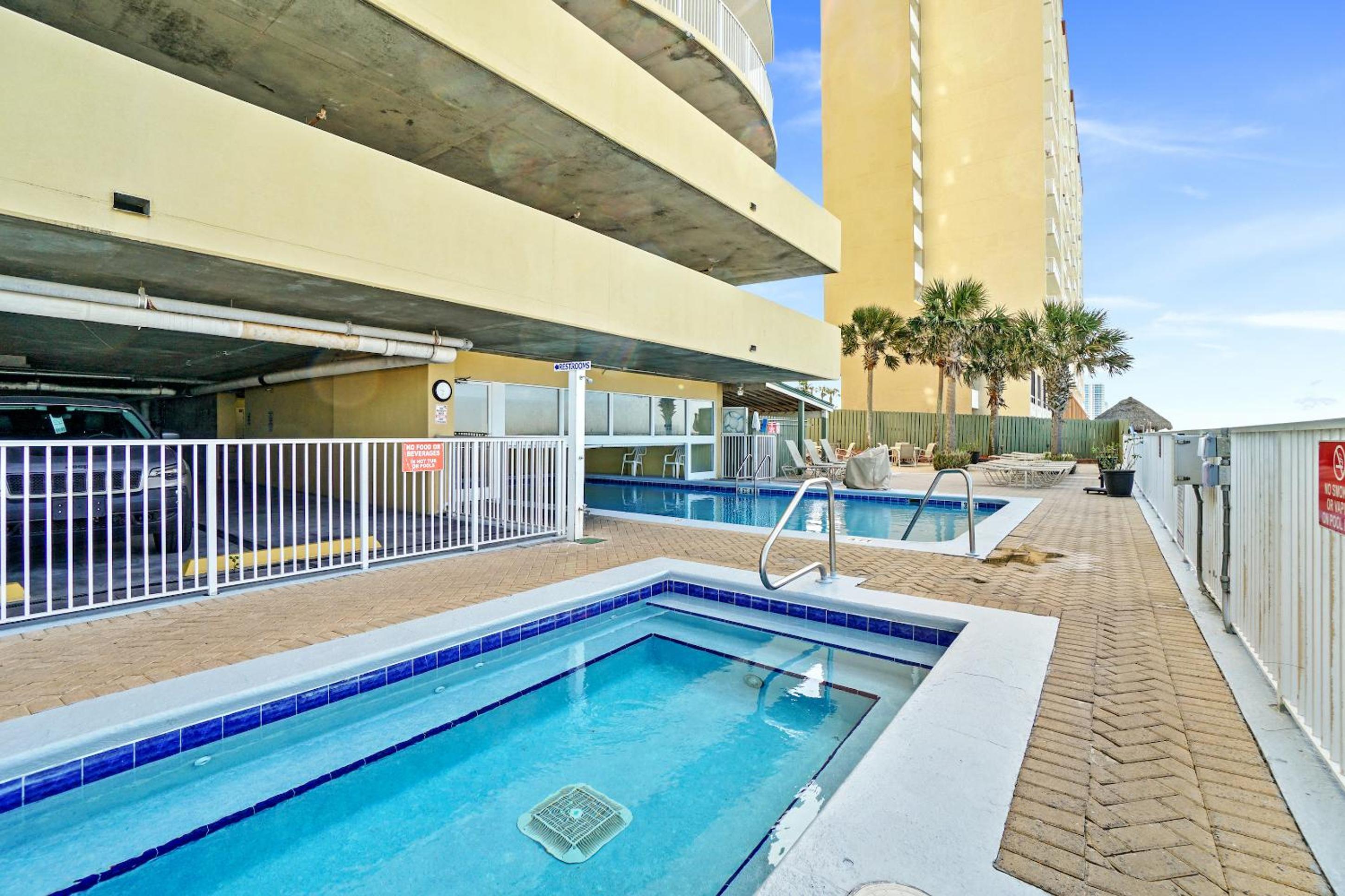 Emerald Isle by Panhandle Getaways