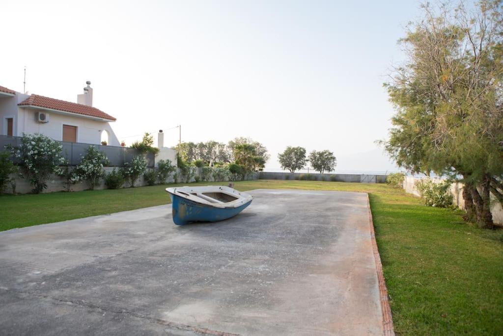 Greece Seaside villa 200sq m 20m from sea view 5