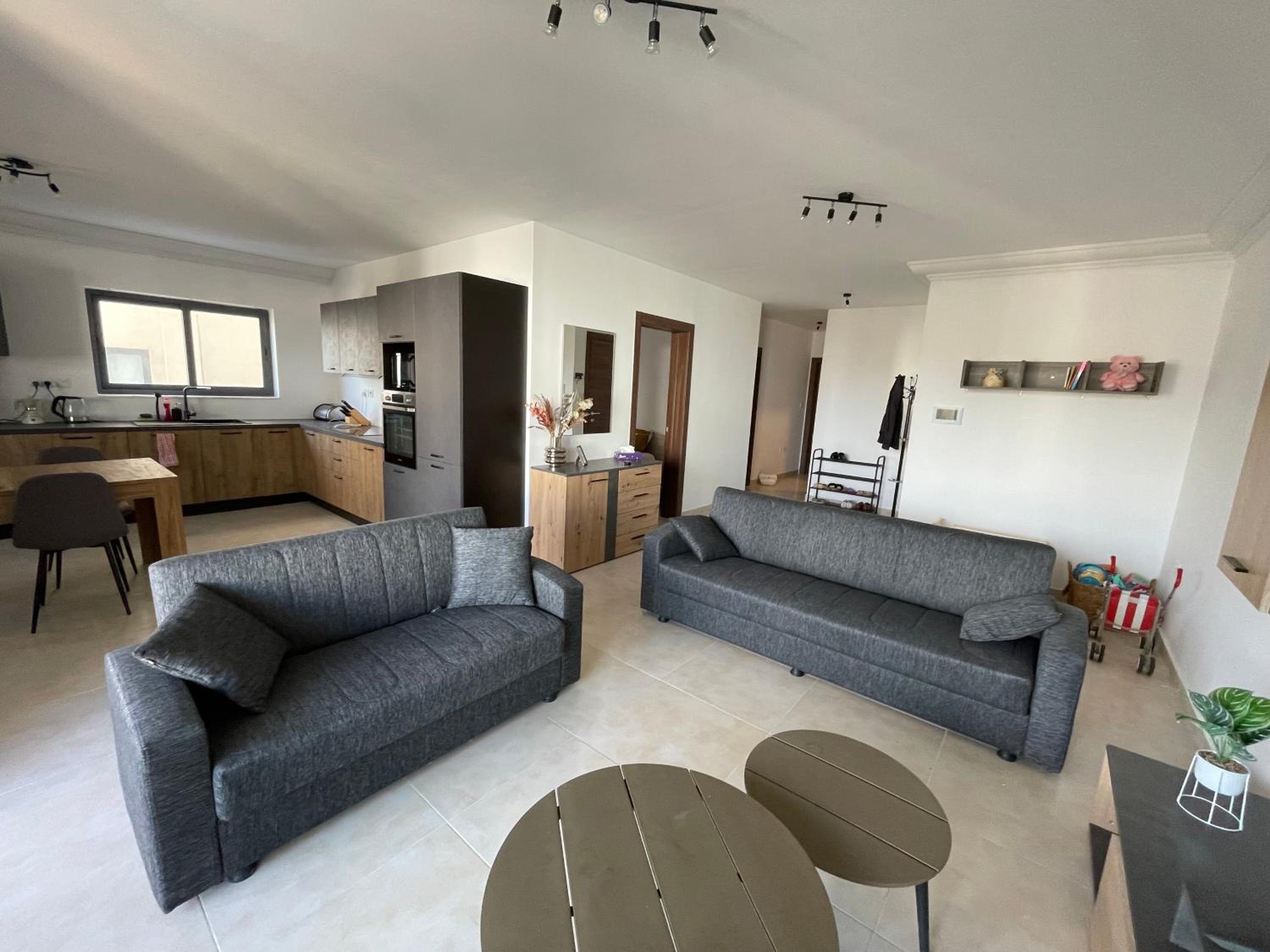 Blue Skies Family Apartment with Terrace photo 2