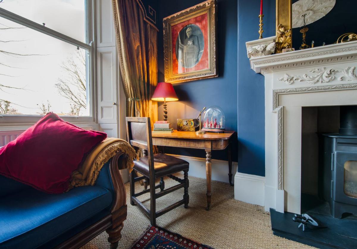 Montpellier Townhouse