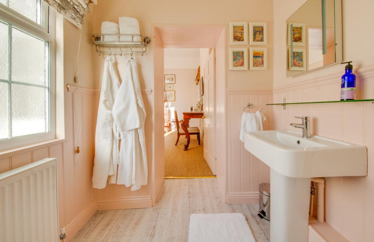 Montpellier Townhouse